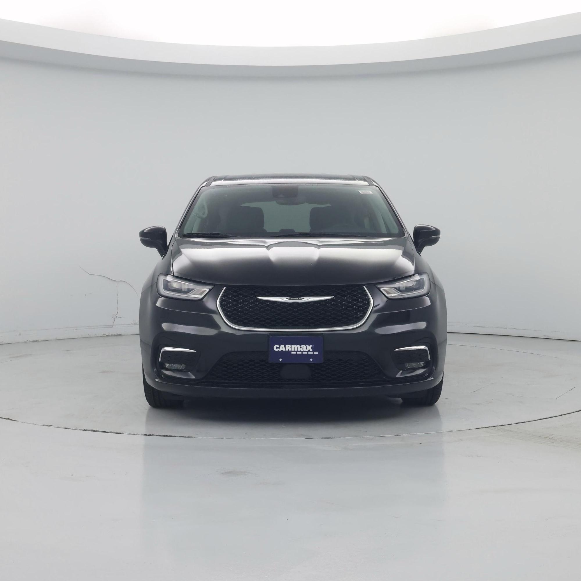 Thumbnail: 2023 Chrysler Pacifica - 5