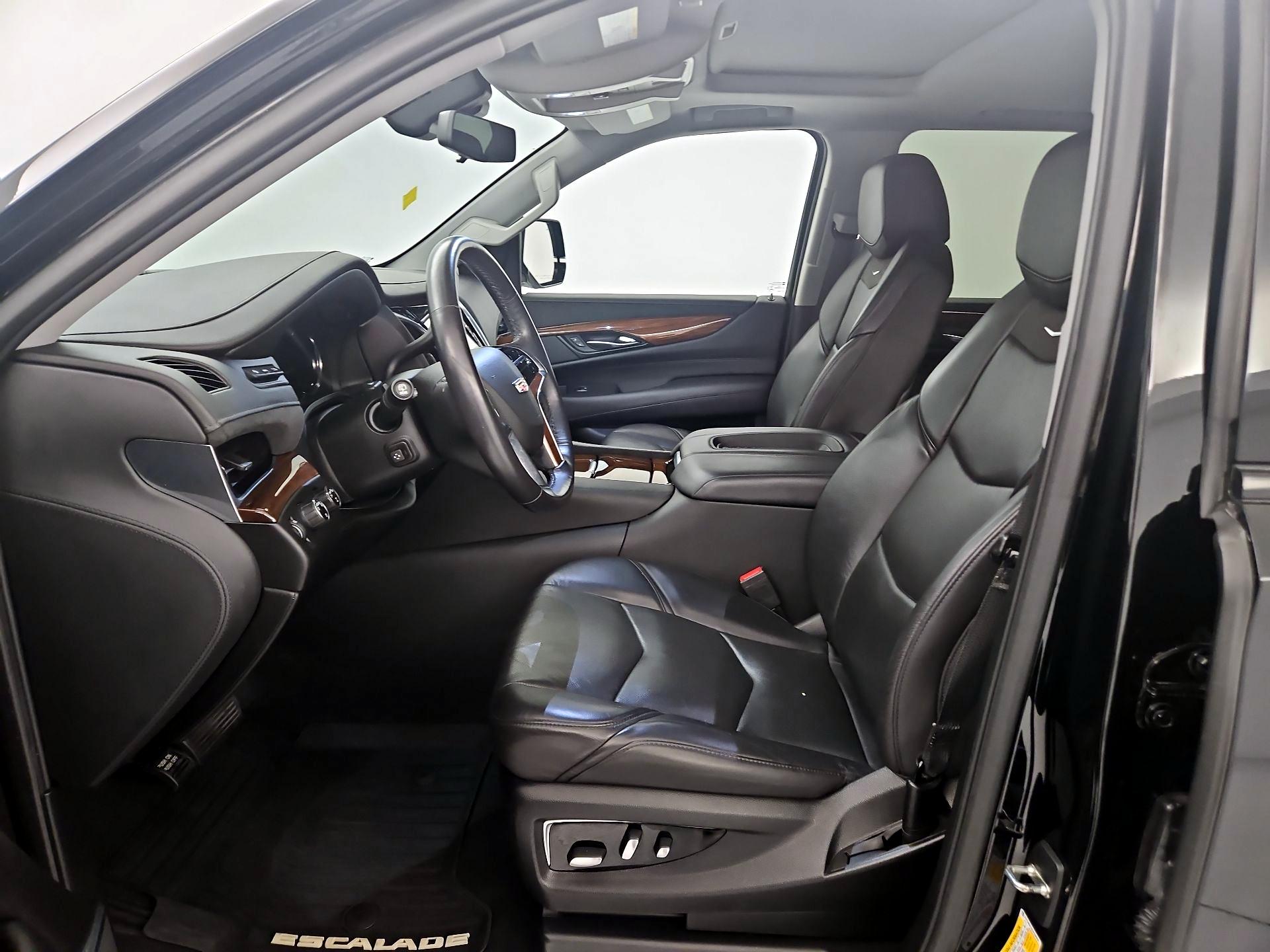 Thumbnail: 2020 Cadillac Escalade - 11