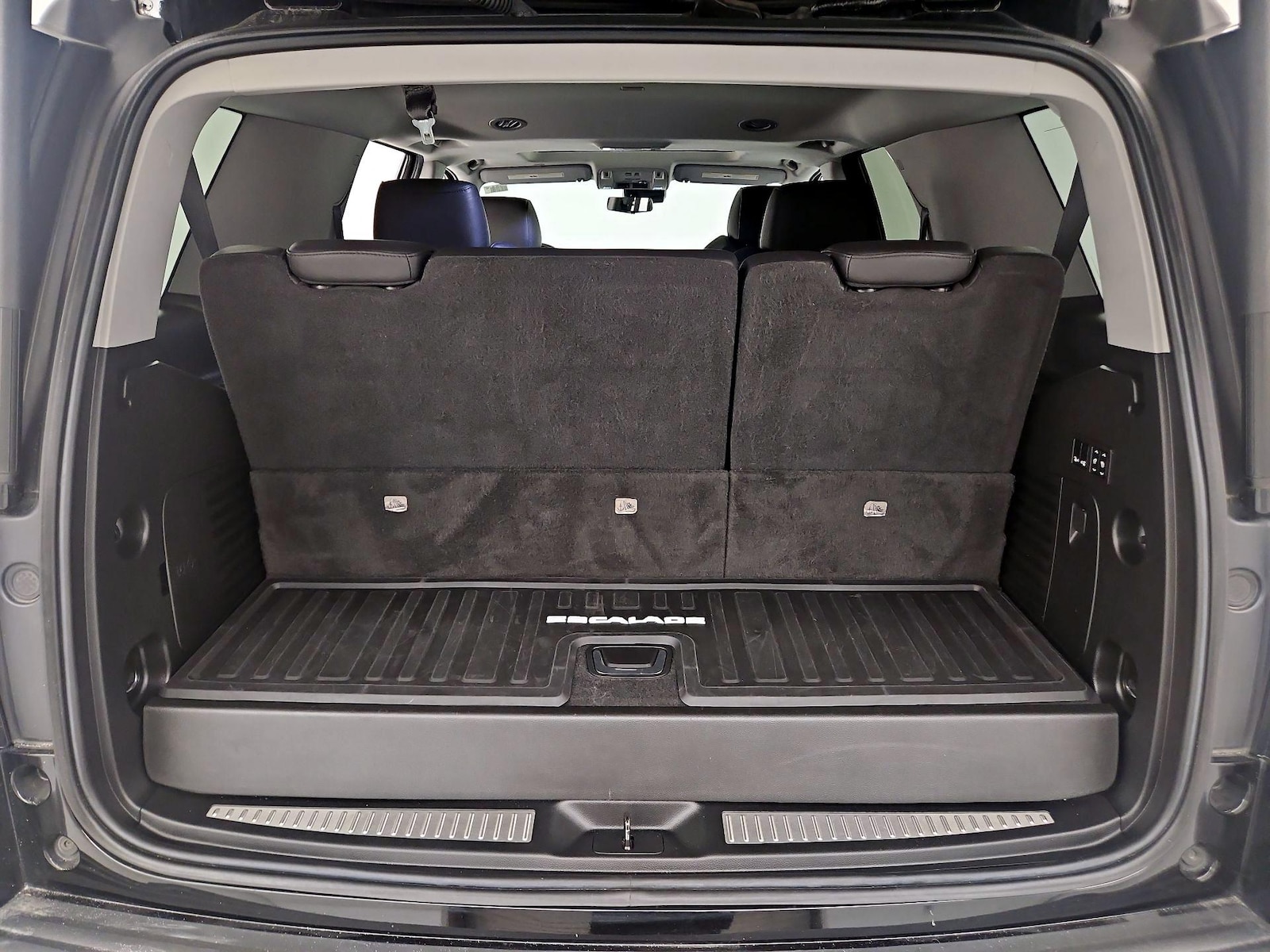 2020 Cadillac Escalade Luxury - Photo 24