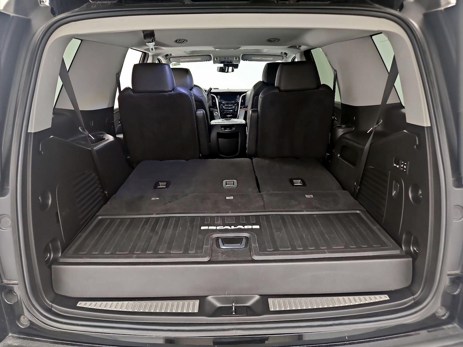 2020 Cadillac Escalade Luxury - Photo 25
