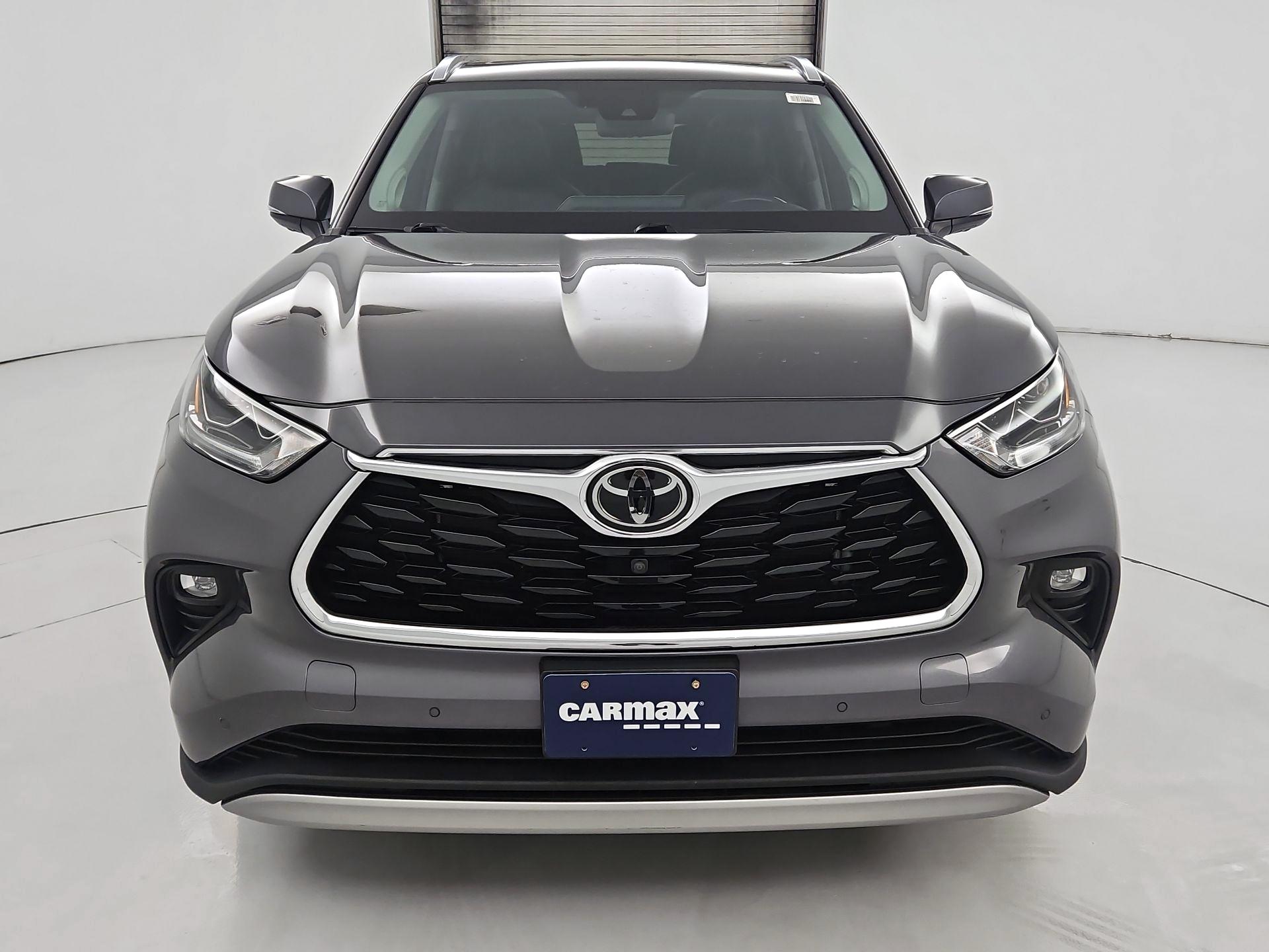 Thumbnail: 2021 Toyota Highlander - 2
