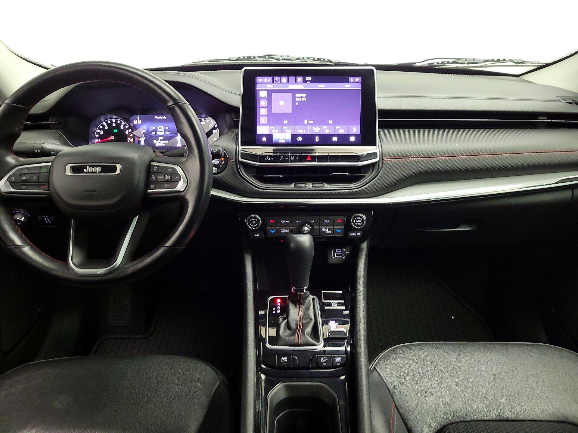 Thumbnail: 2022 Jeep Compass - 9