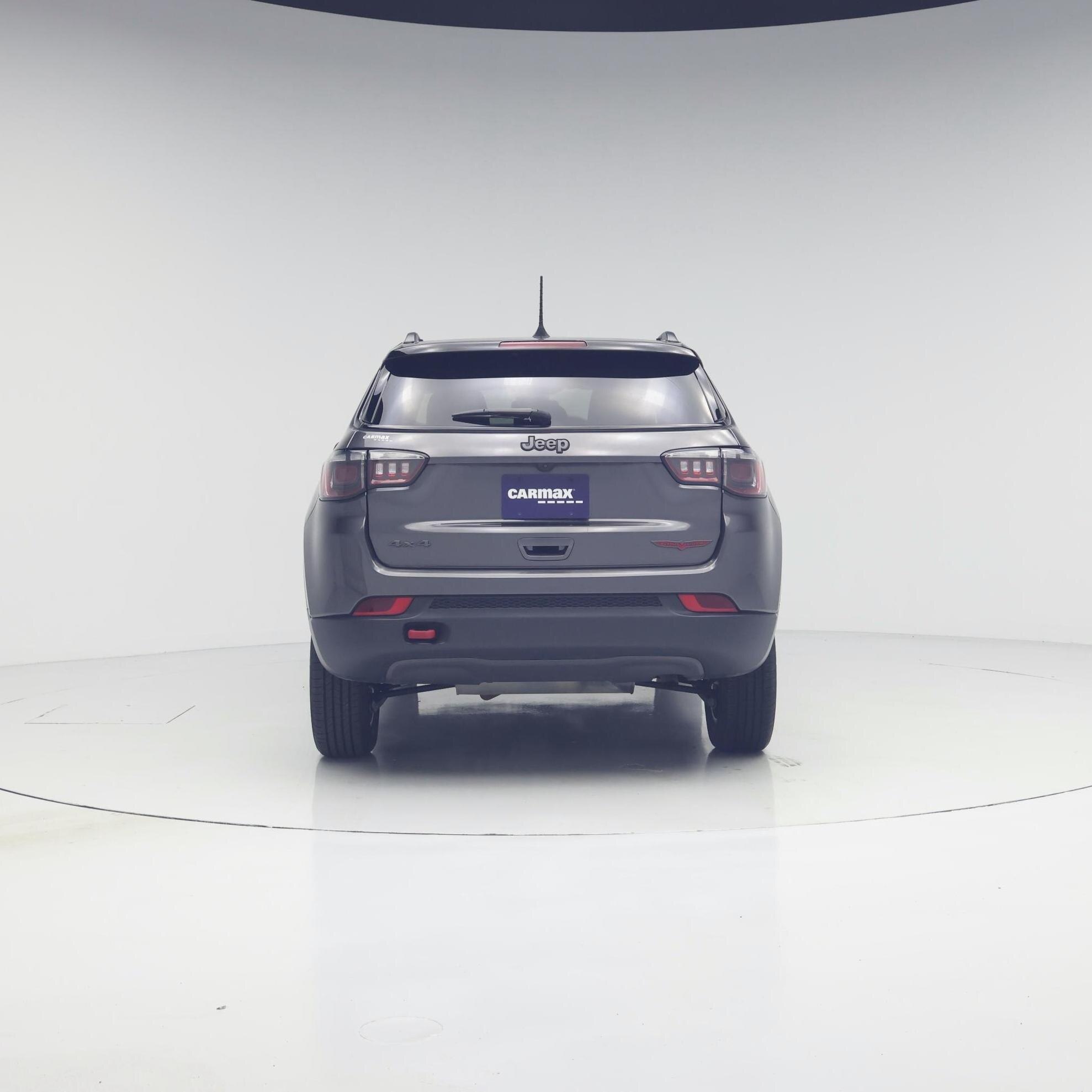 Thumbnail: 2022 Jeep Compass - 6