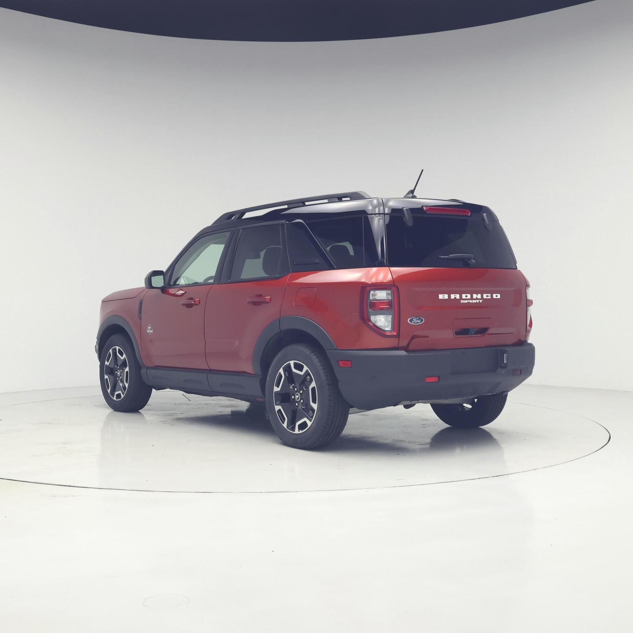 Thumbnail: 2022 Ford Bronco Sport - 2