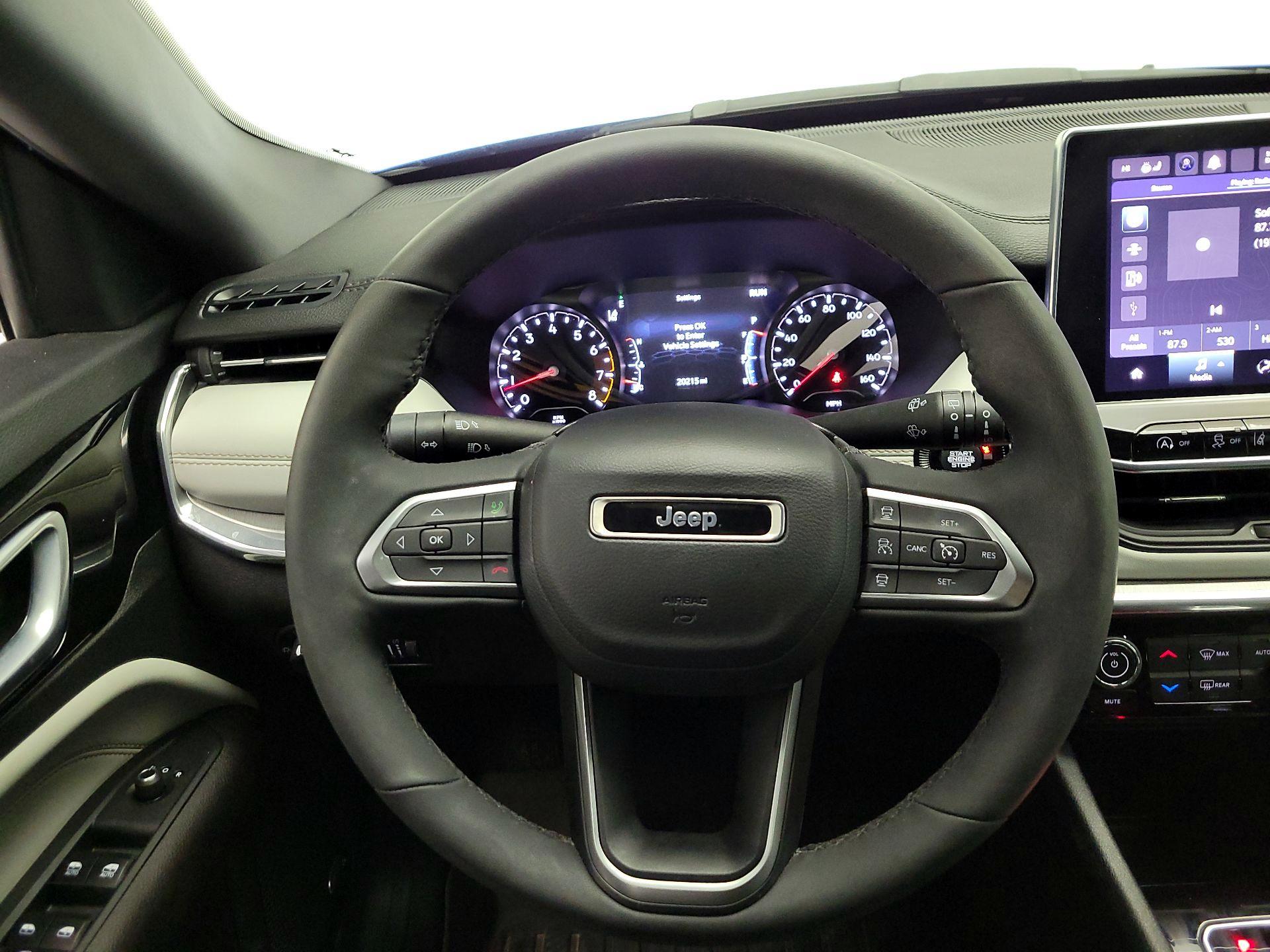 Thumbnail: 2023 Jeep Compass - 10