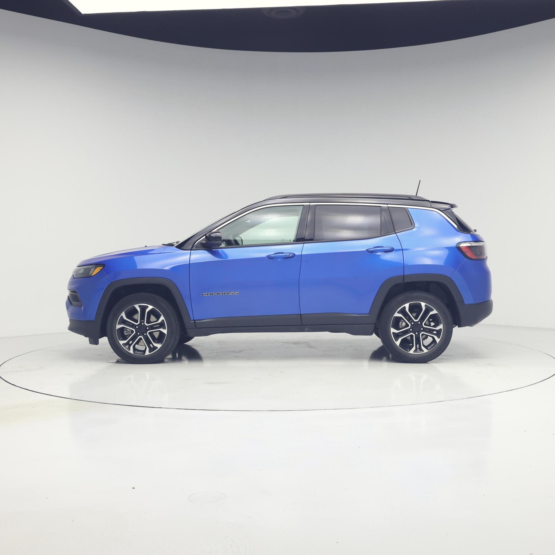Thumbnail: 2023 Jeep Compass - 3