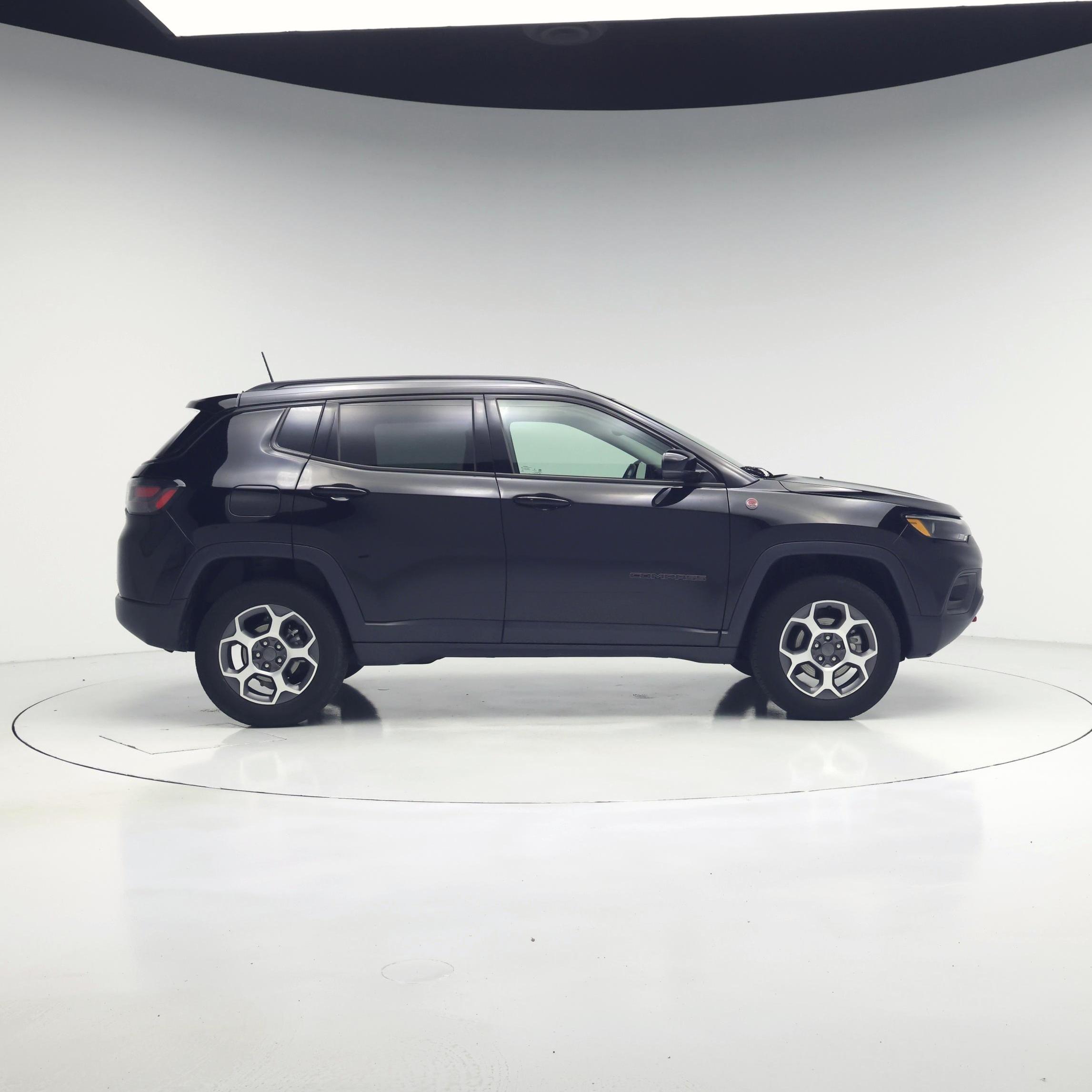 Thumbnail: 2022 Jeep Compass - 7