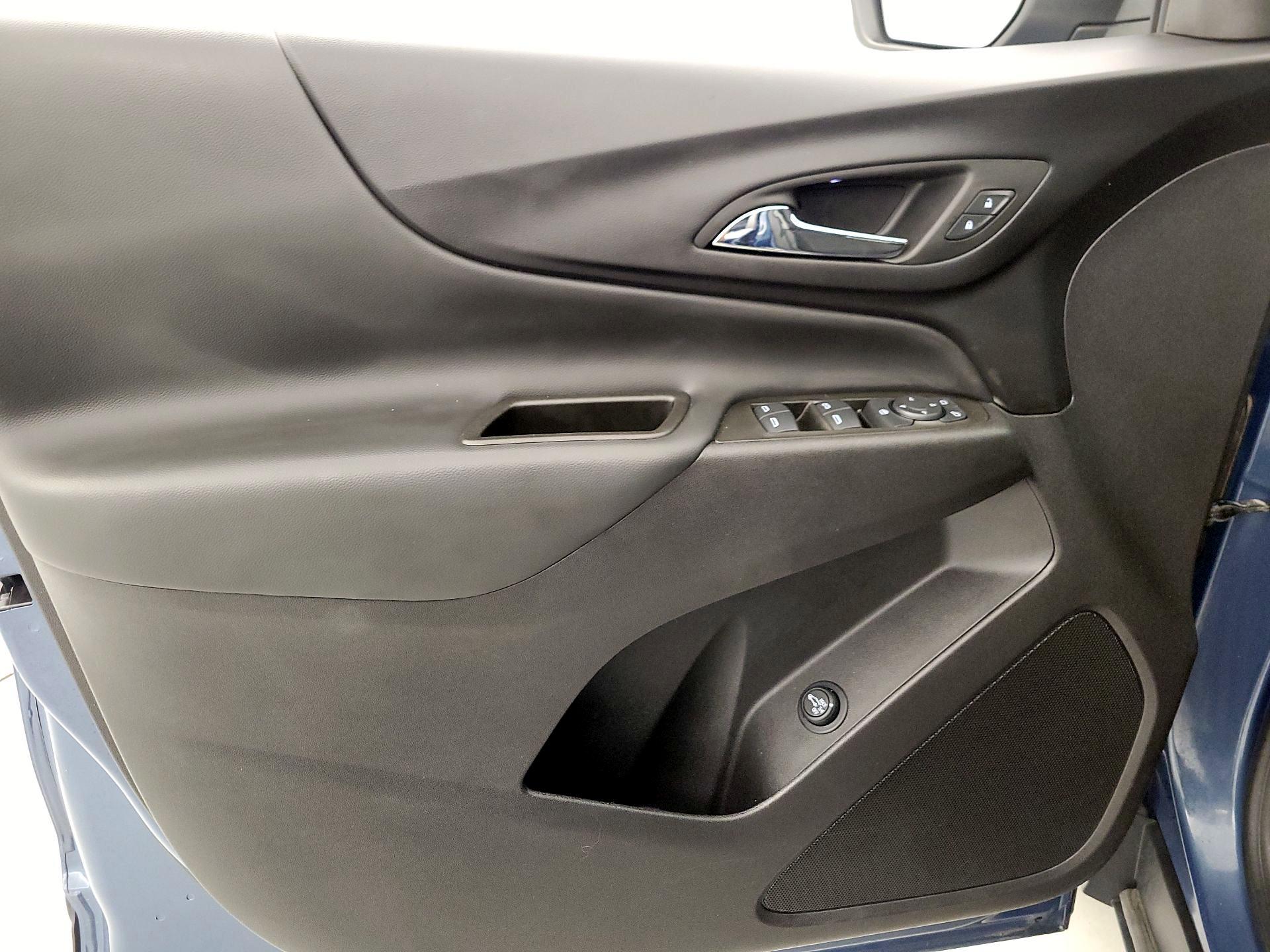 Thumbnail: 2024 Chevrolet Equinox - 12