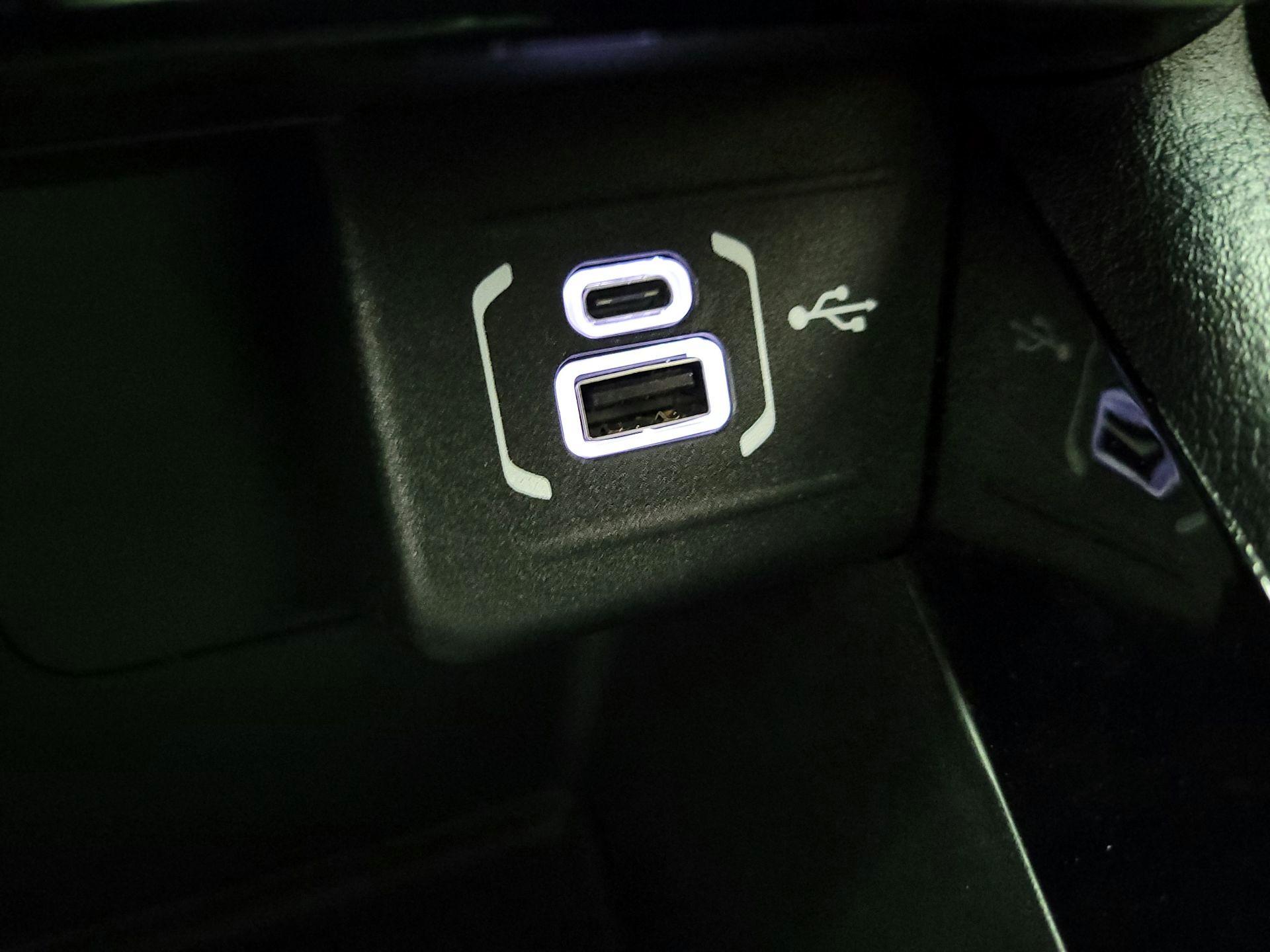 Thumbnail: 2023 Jeep Compass - 18