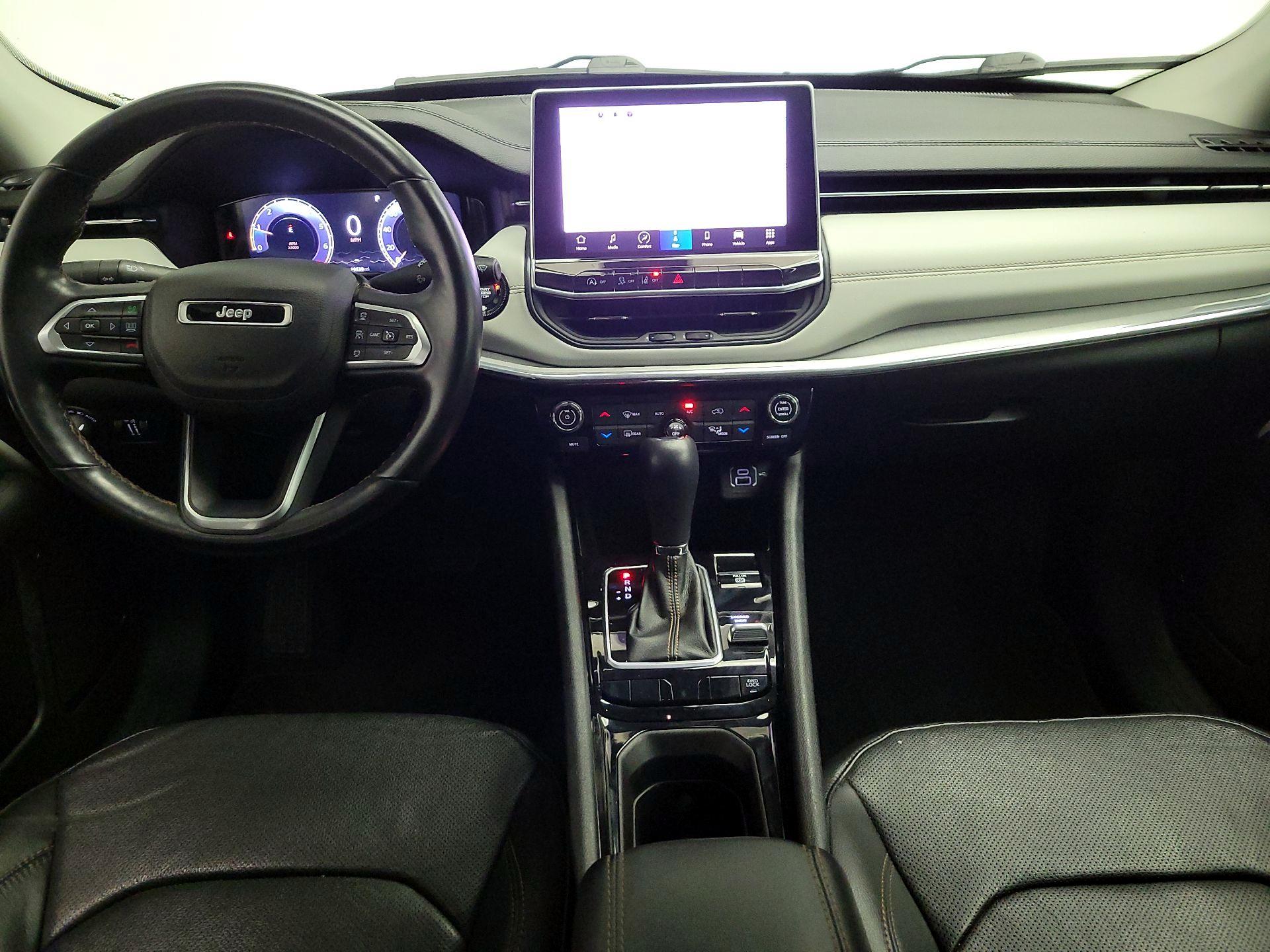 Thumbnail: 2022 Jeep Compass - 9