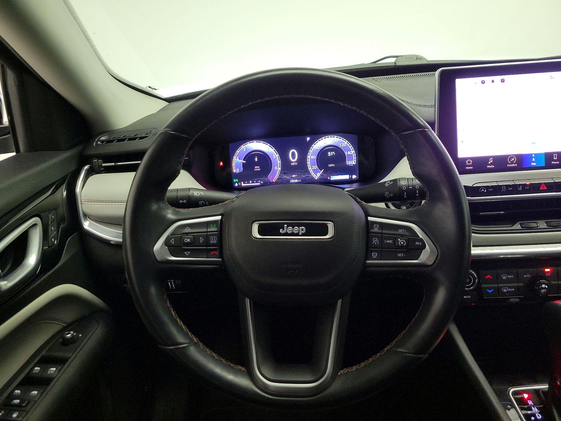 Thumbnail: 2022 Jeep Compass - 10