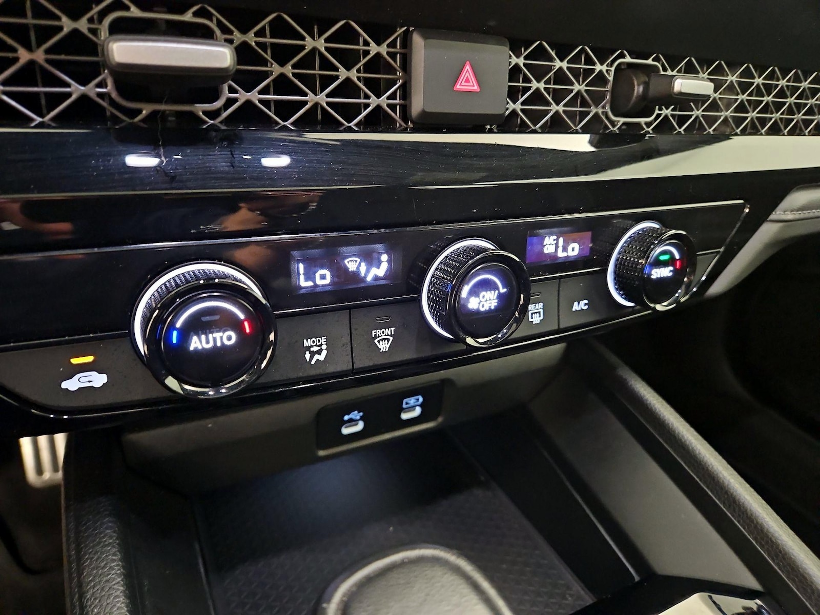 2023 Honda Accord Hybrid Sport - Photo 16