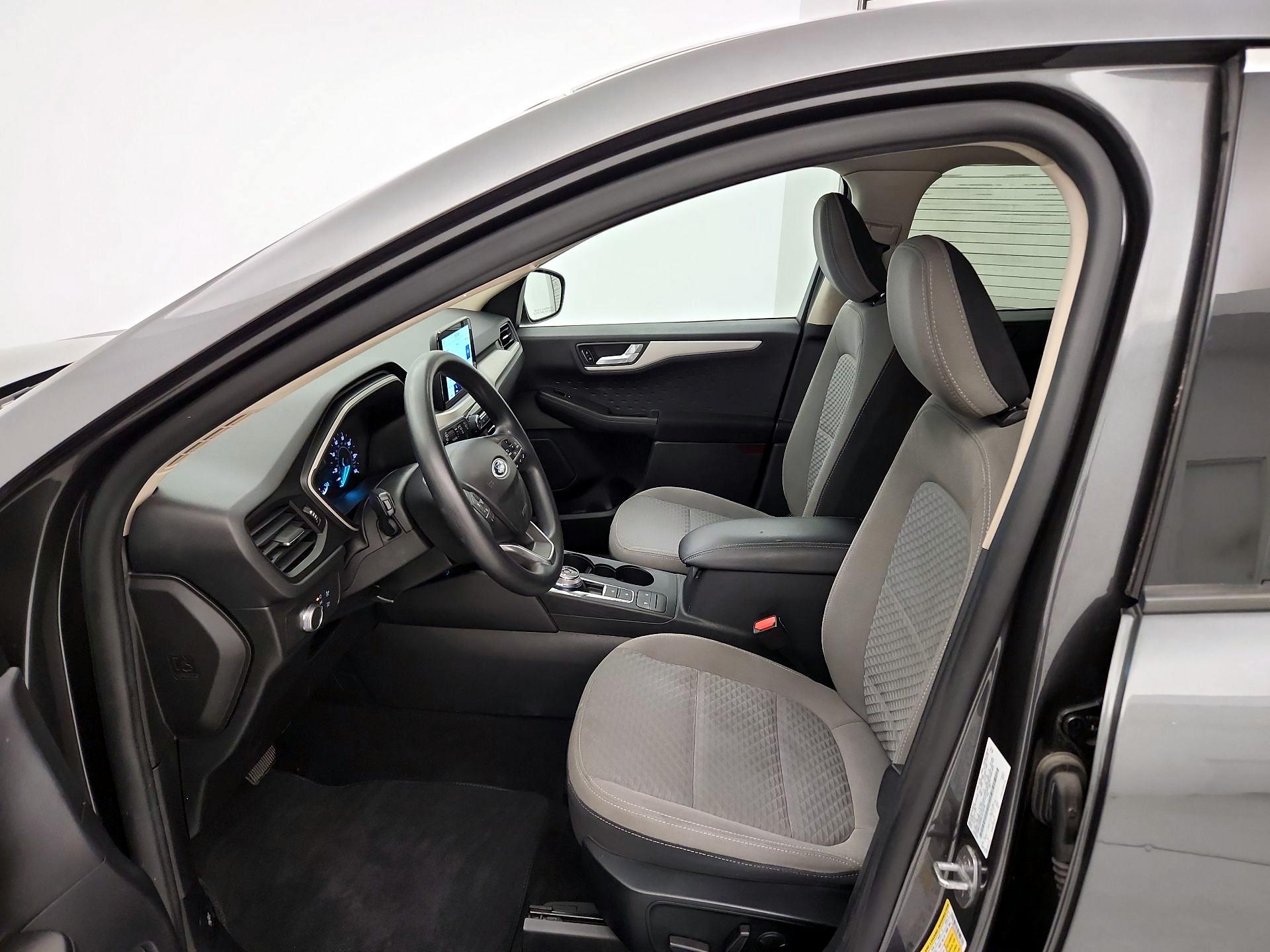 Thumbnail: 2020 Ford Escape - 11