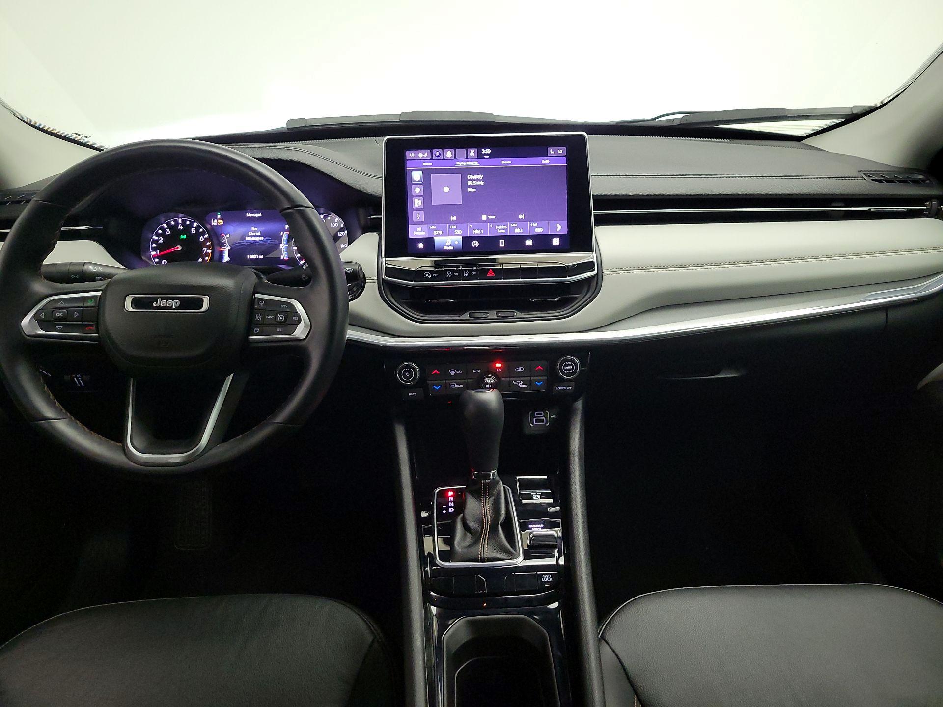 Thumbnail: 2022 Jeep Compass - 9