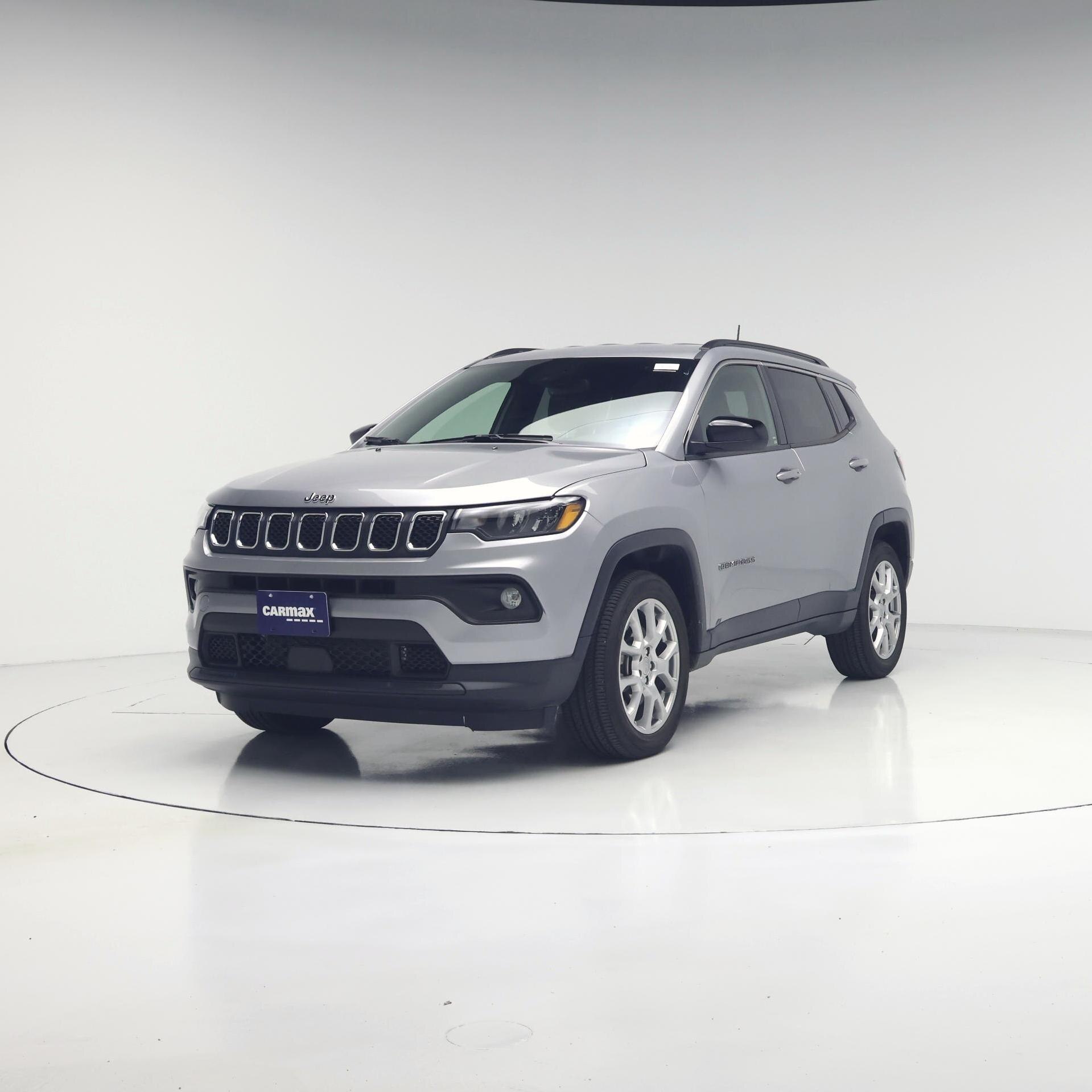 Thumbnail: 2023 Jeep Compass - 4