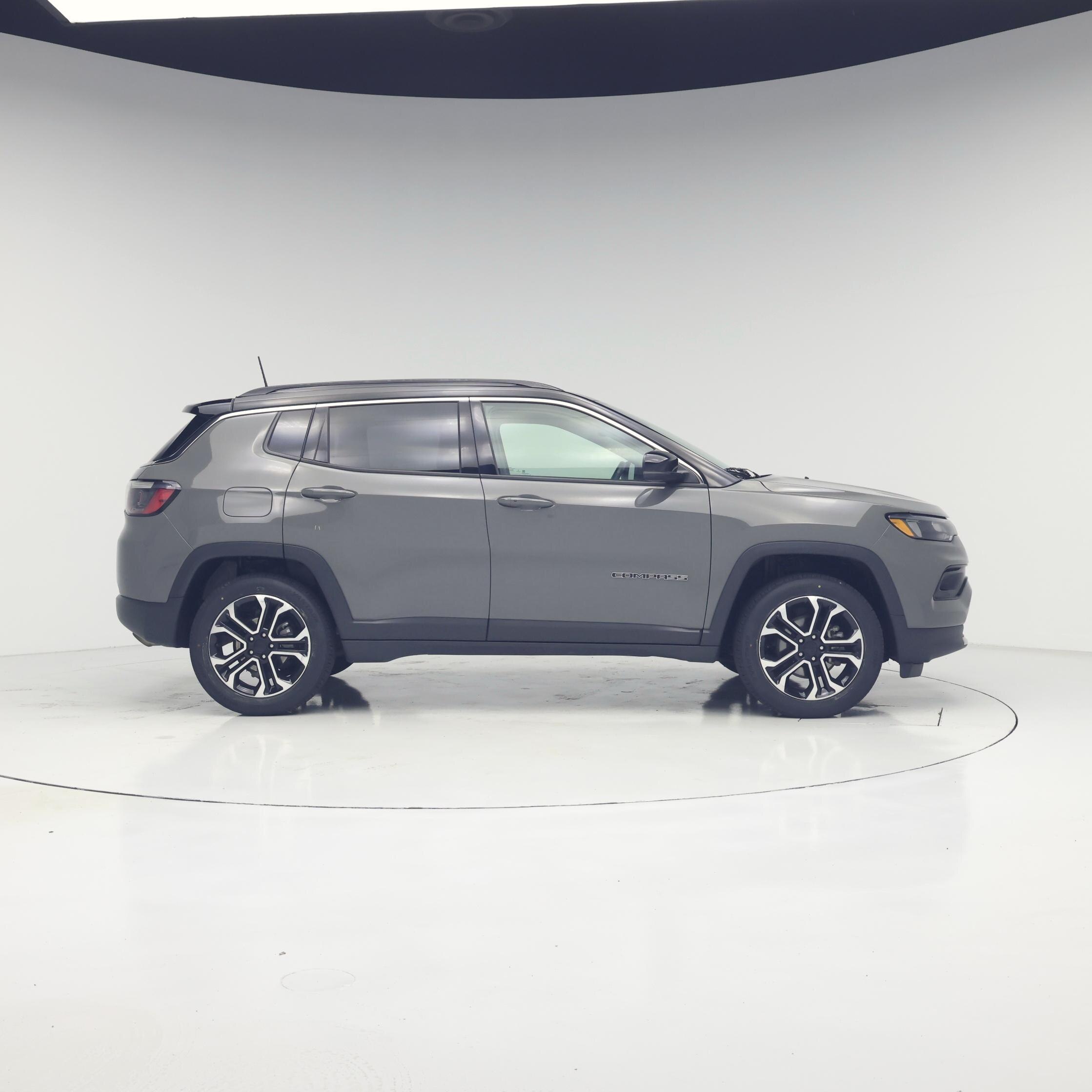 Thumbnail: 2022 Jeep Compass - 7