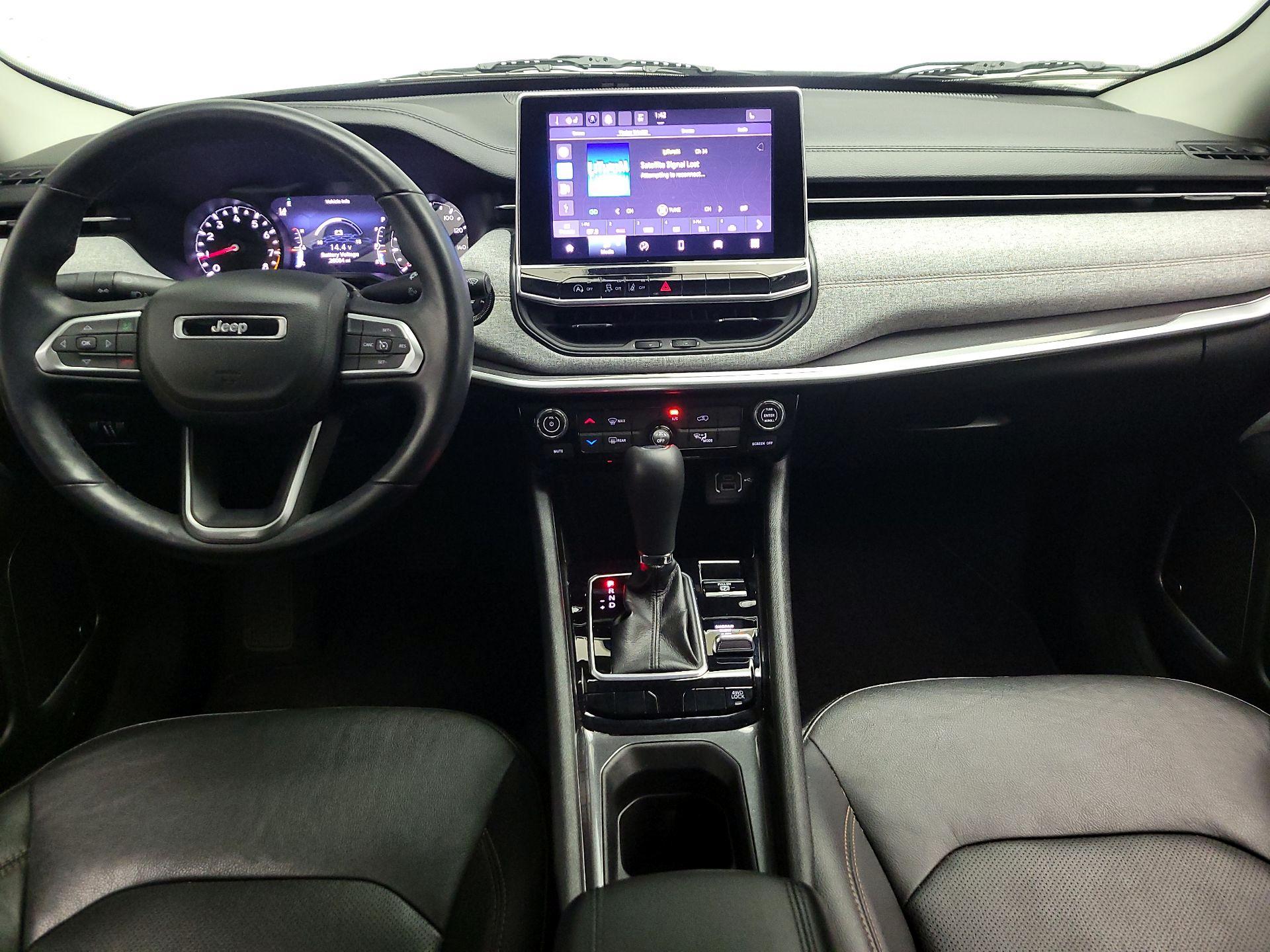 Thumbnail: 2022 Jeep Compass - 9