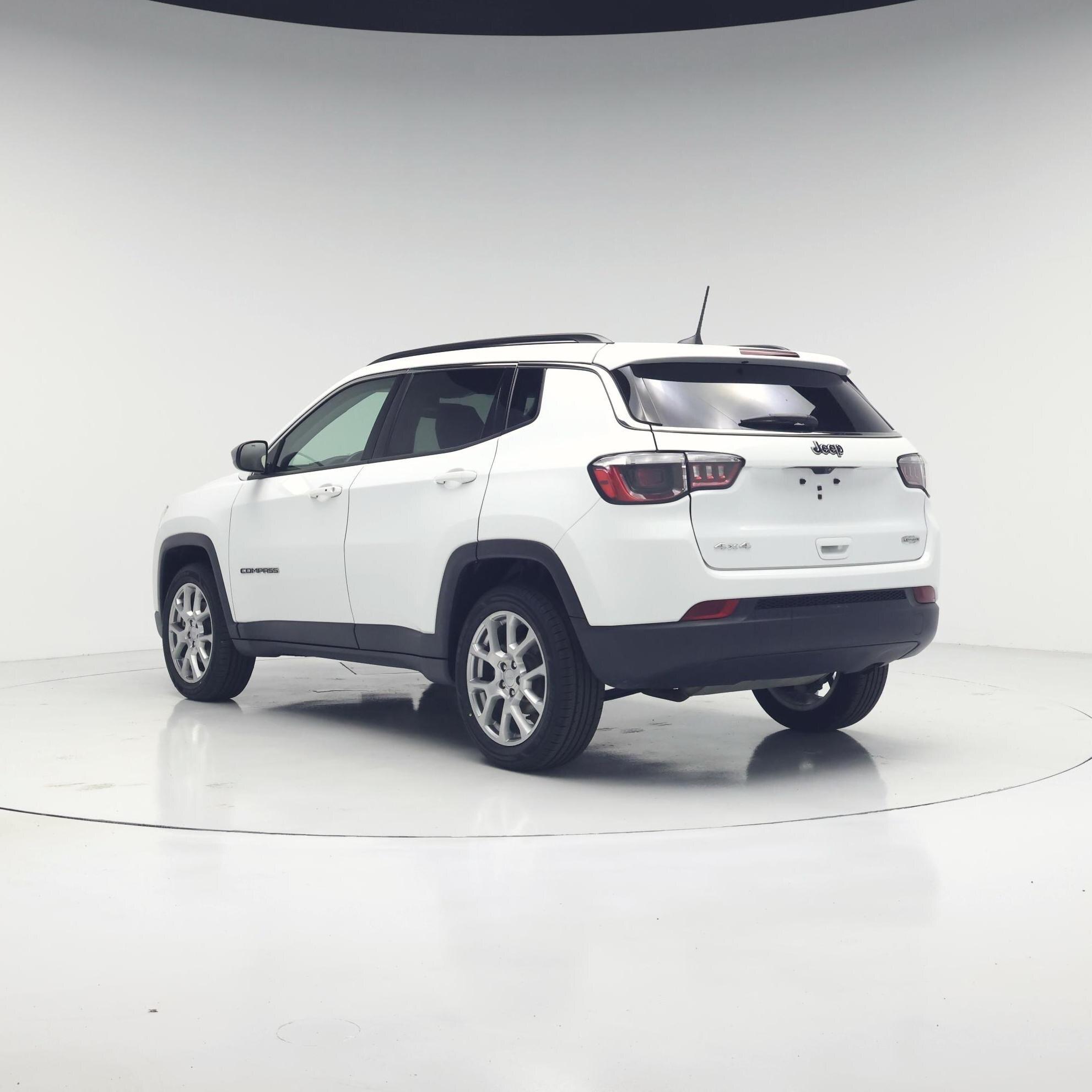 Thumbnail: 2022 Jeep Compass - 2