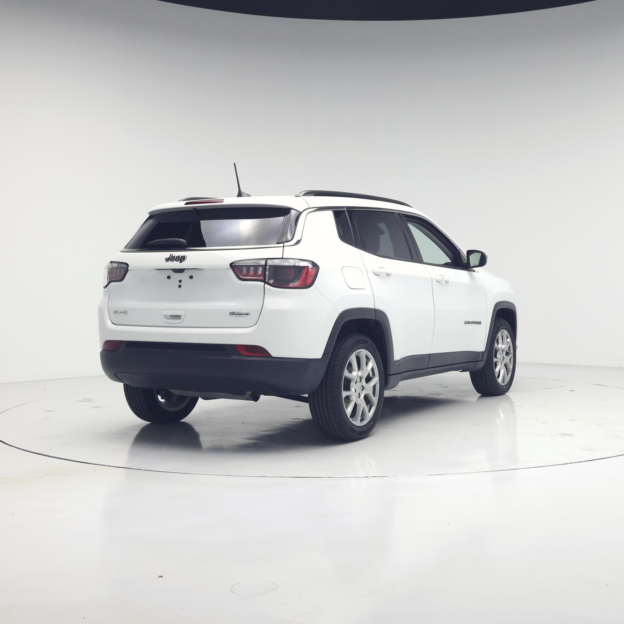 Thumbnail: 2022 Jeep Compass - 8