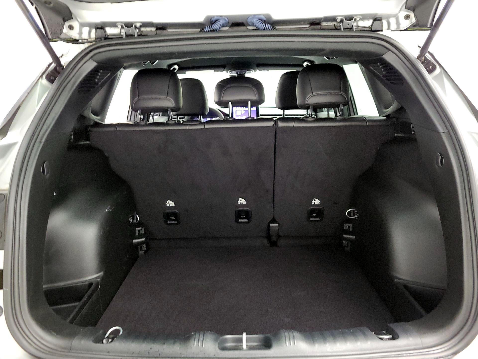 Thumbnail: 2023 Jeep Compass - 20