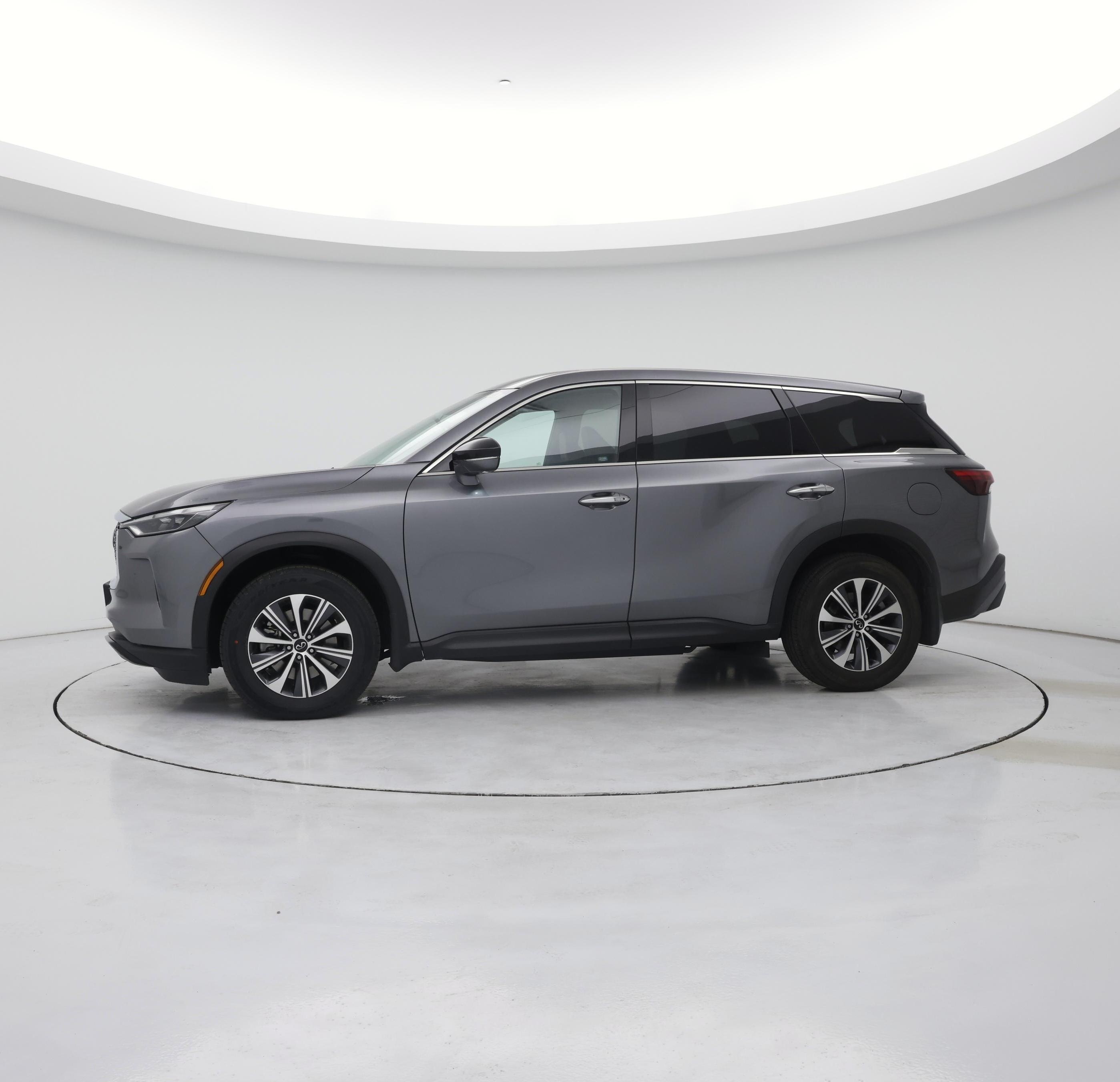 Thumbnail: 2023 INFINITI QX60 - 3