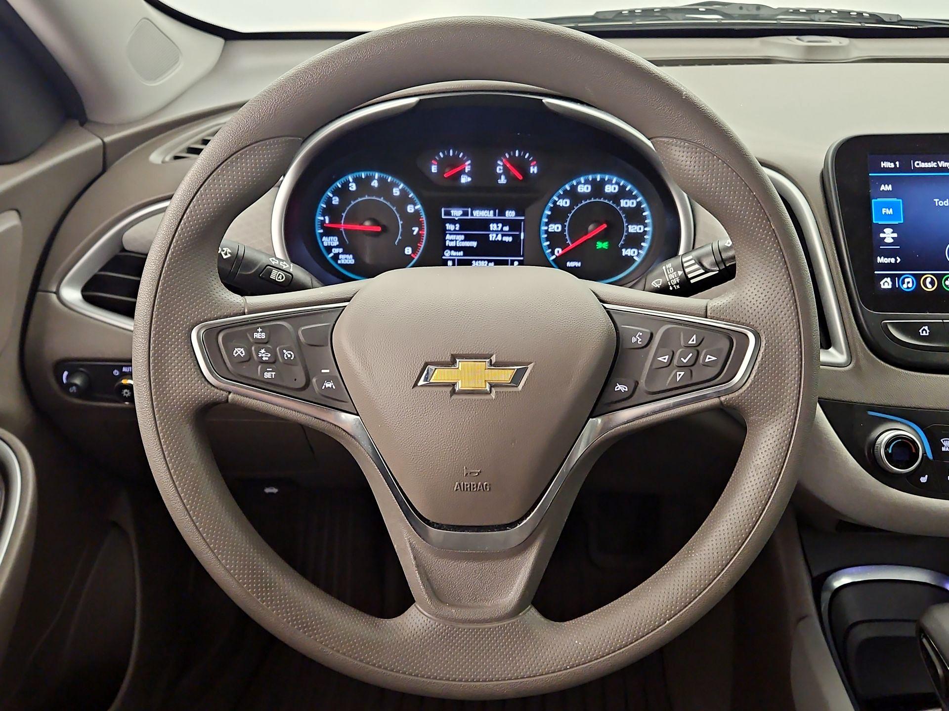 Thumbnail: 2025 Chevrolet Malibu - 10