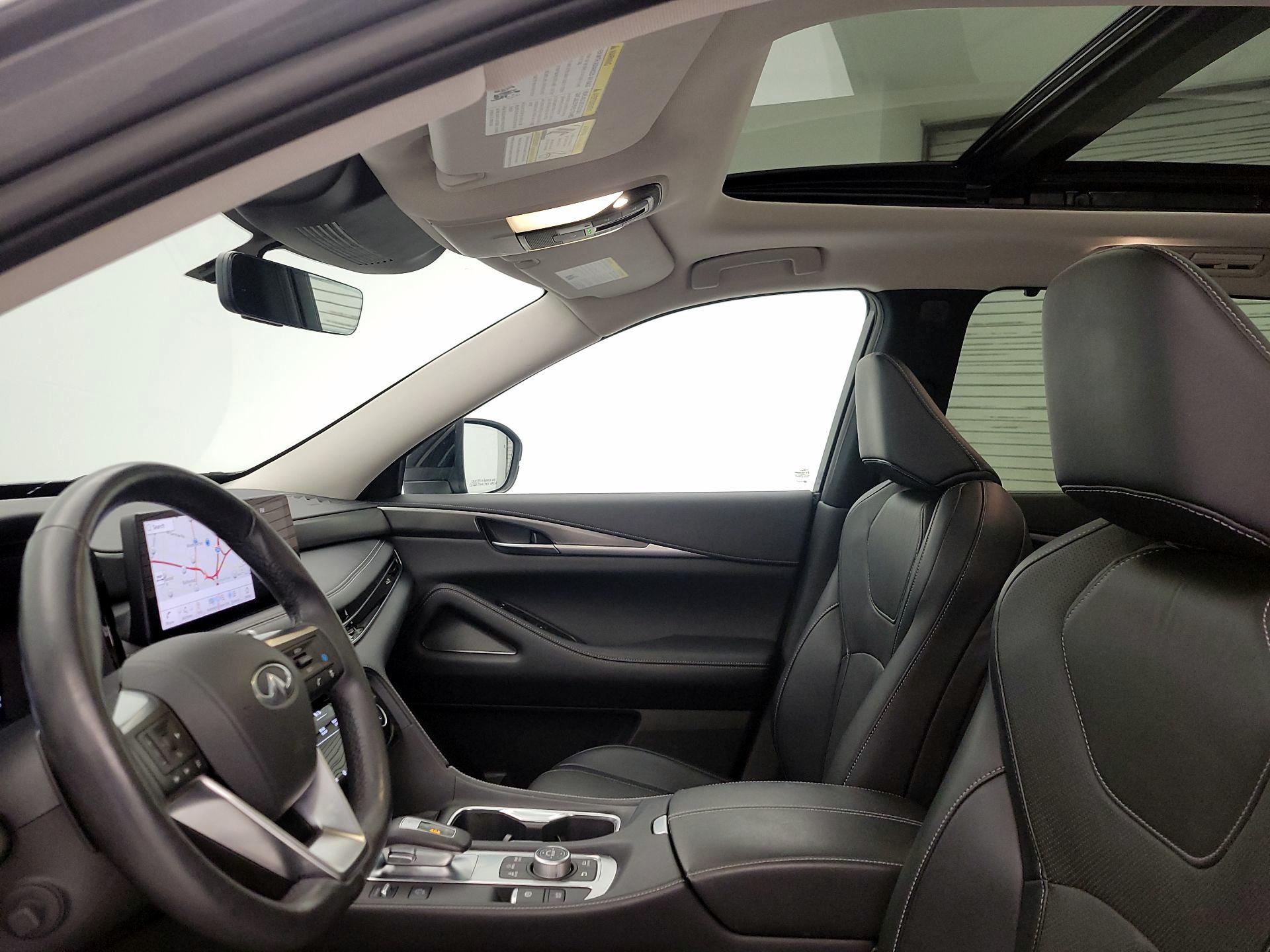 Thumbnail: 2023 INFINITI QX60 - 20