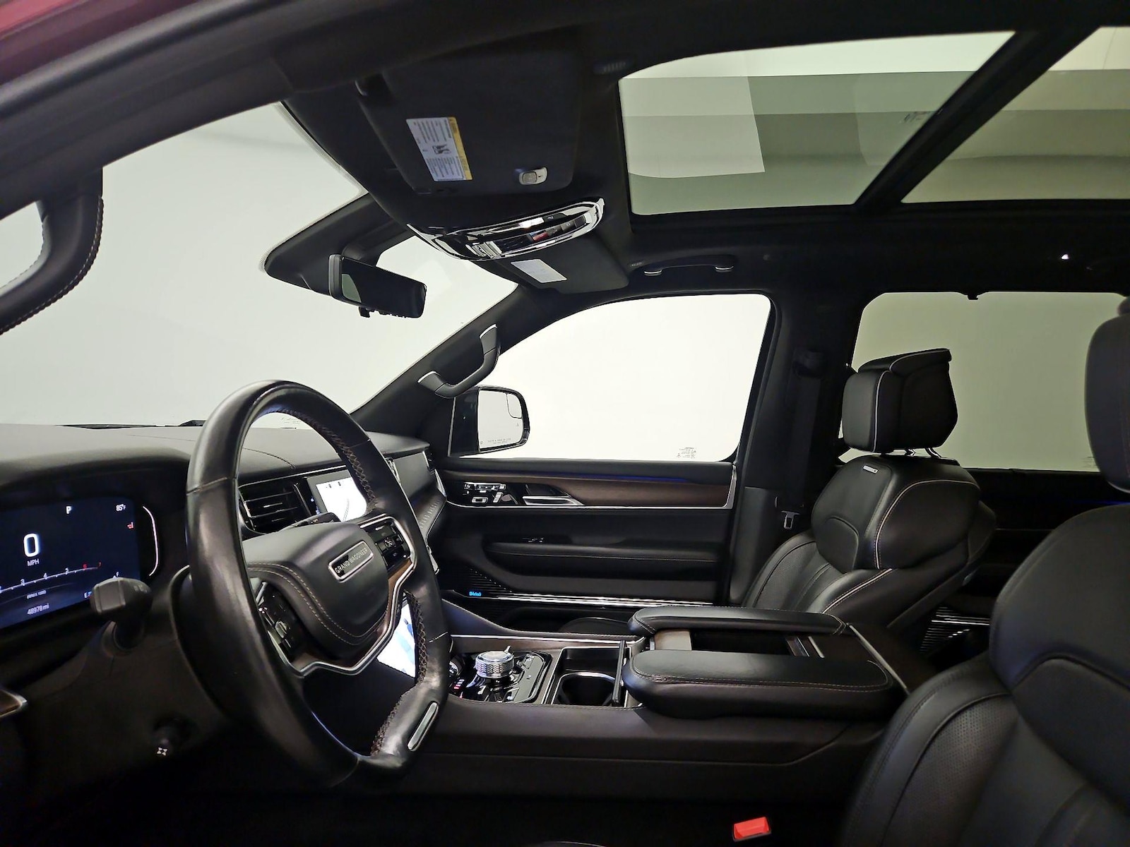 2023 Jeep Grand Wagoneer Series II - Photo 19