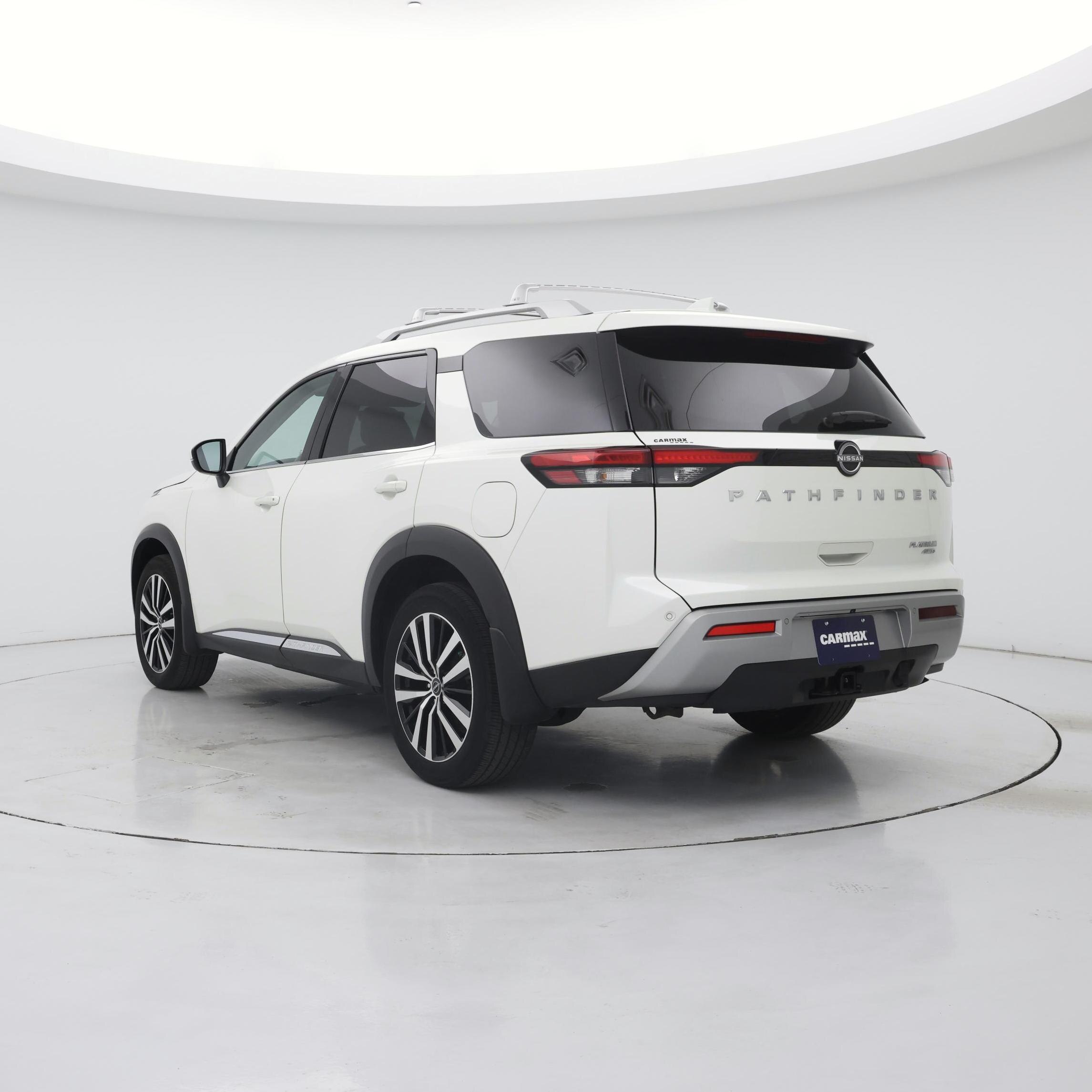 Thumbnail: 2023 Nissan Pathfinder - 2