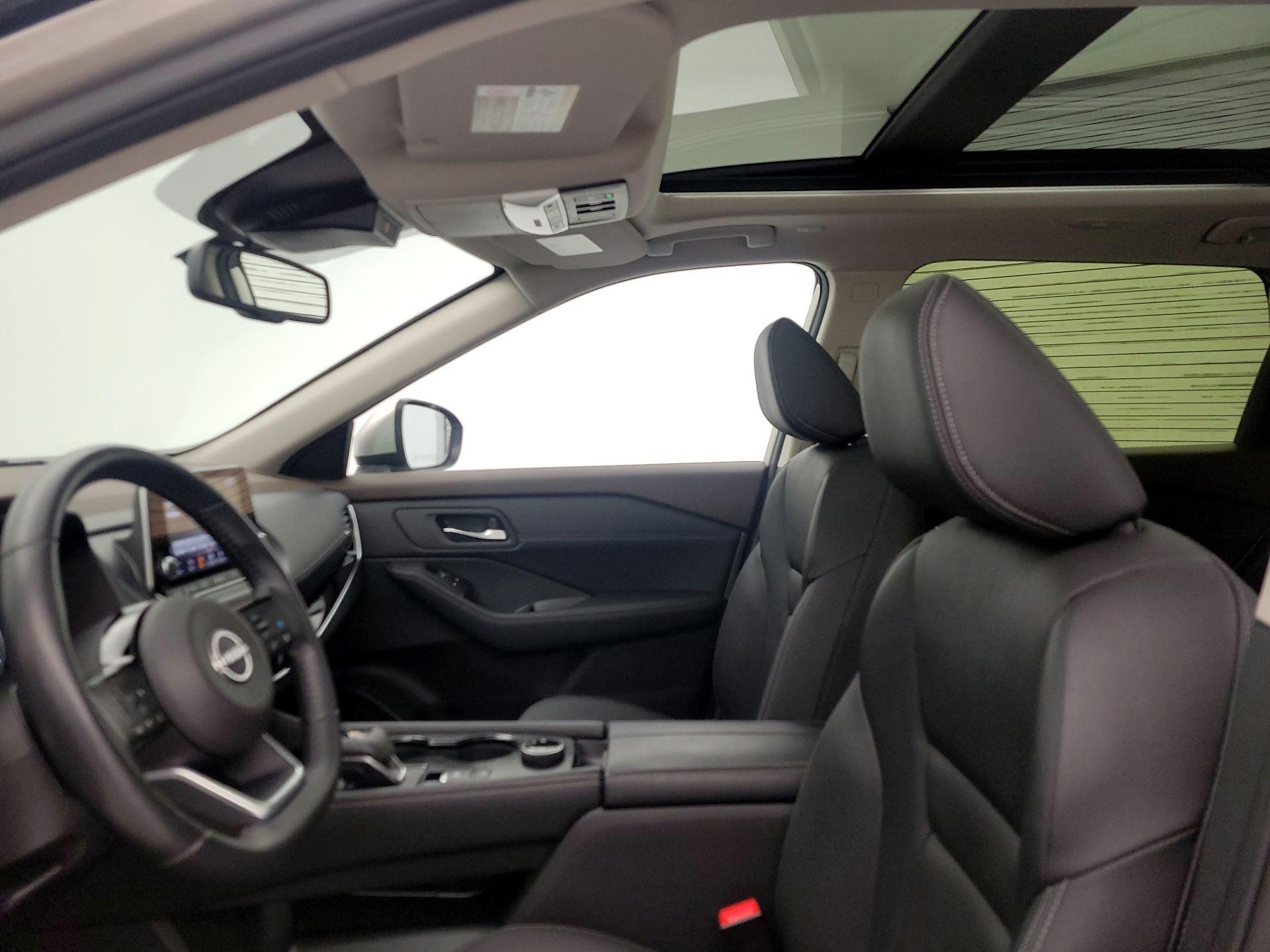 Thumbnail: 2023 Nissan Rogue - 19