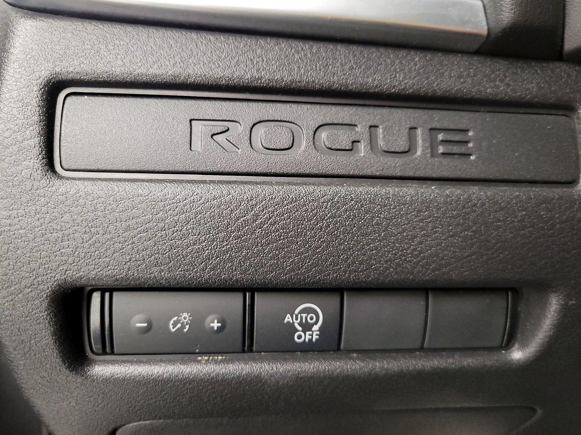 Thumbnail: 2023 Nissan Rogue - 13