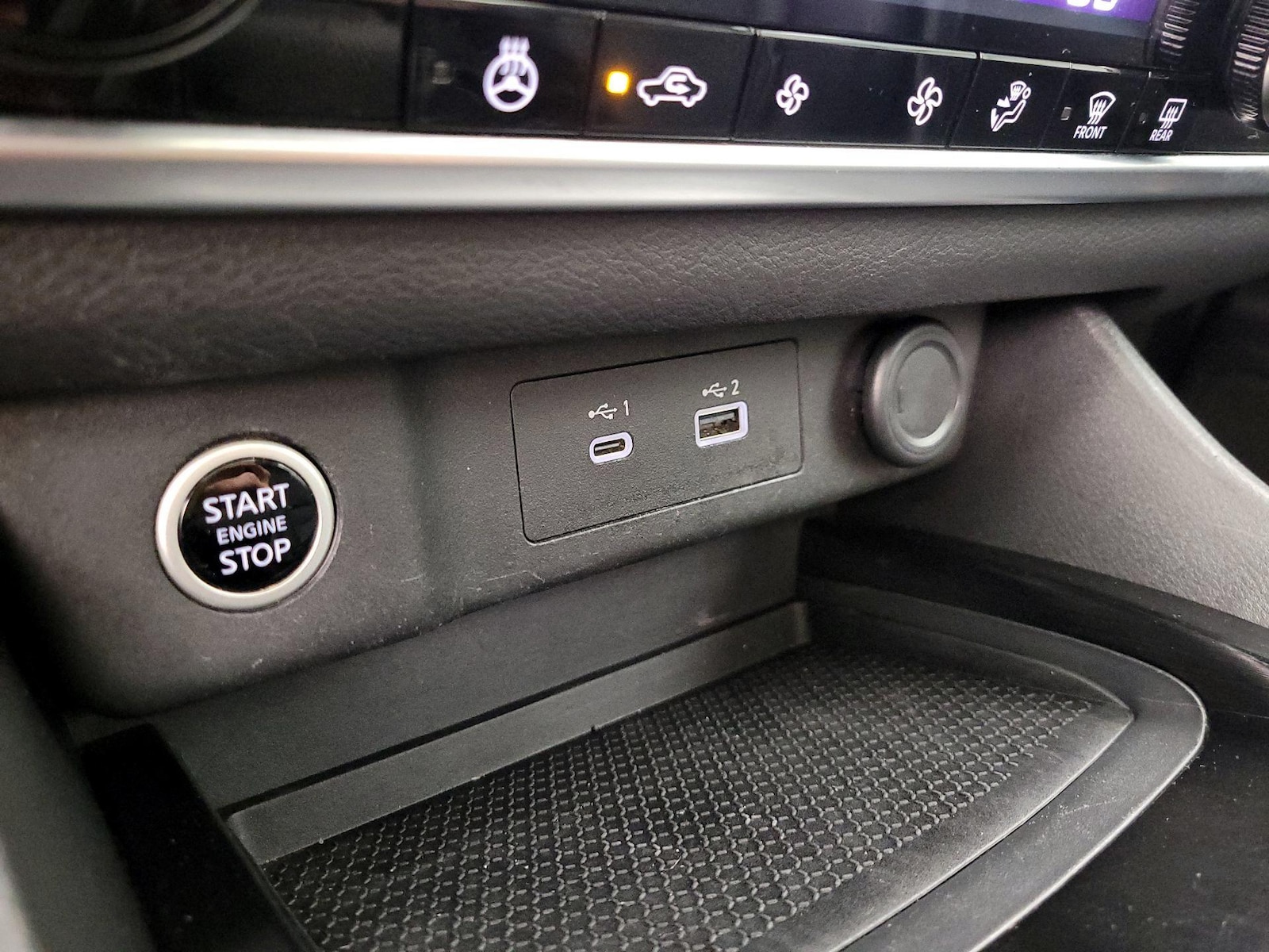 2023 Nissan Rogue SV - Photo 19