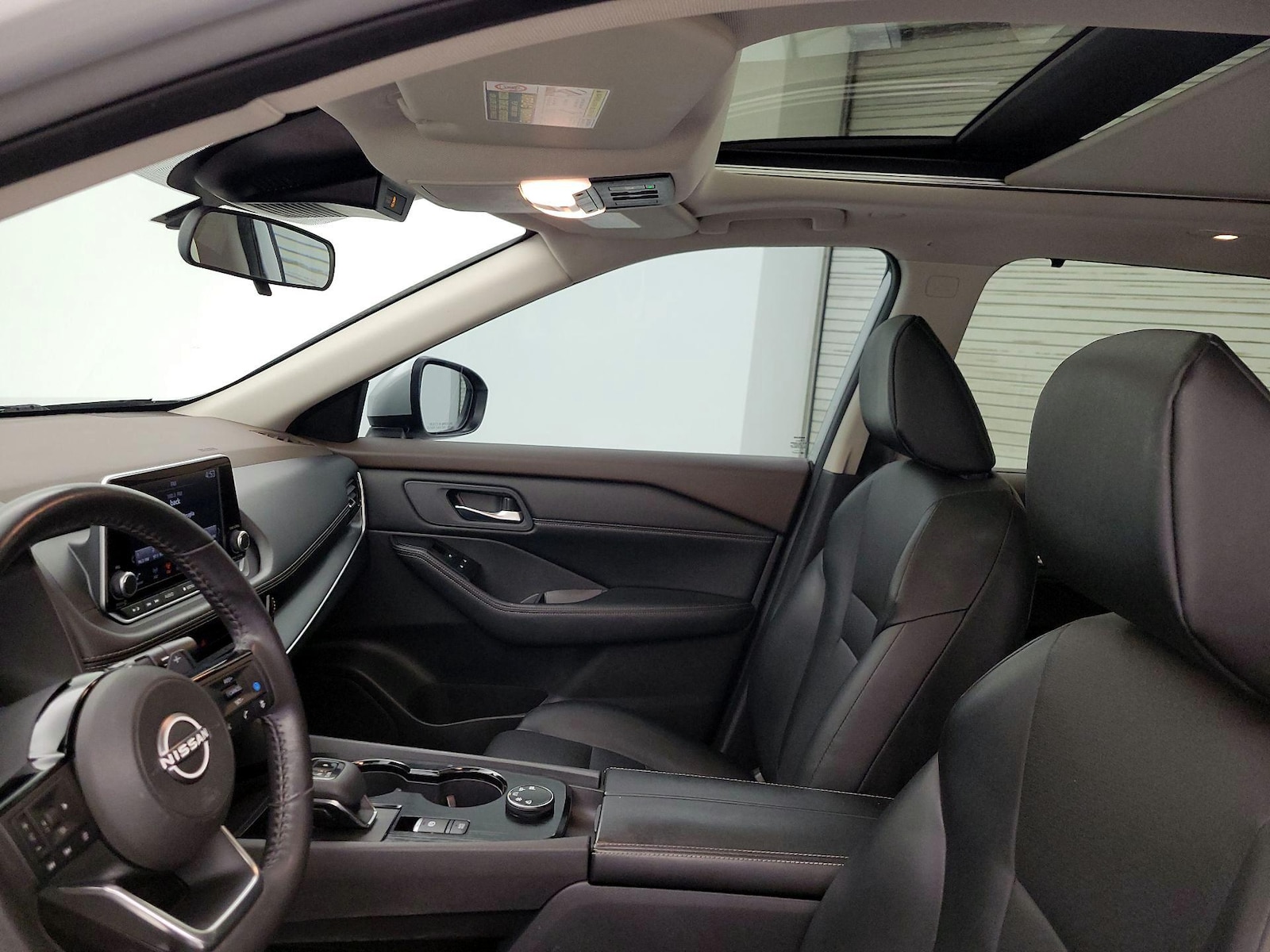 2023 Nissan Rogue SV - Photo 20