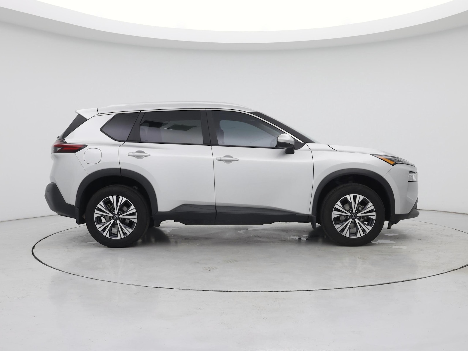 2023 Nissan Rogue SV - Photo 8