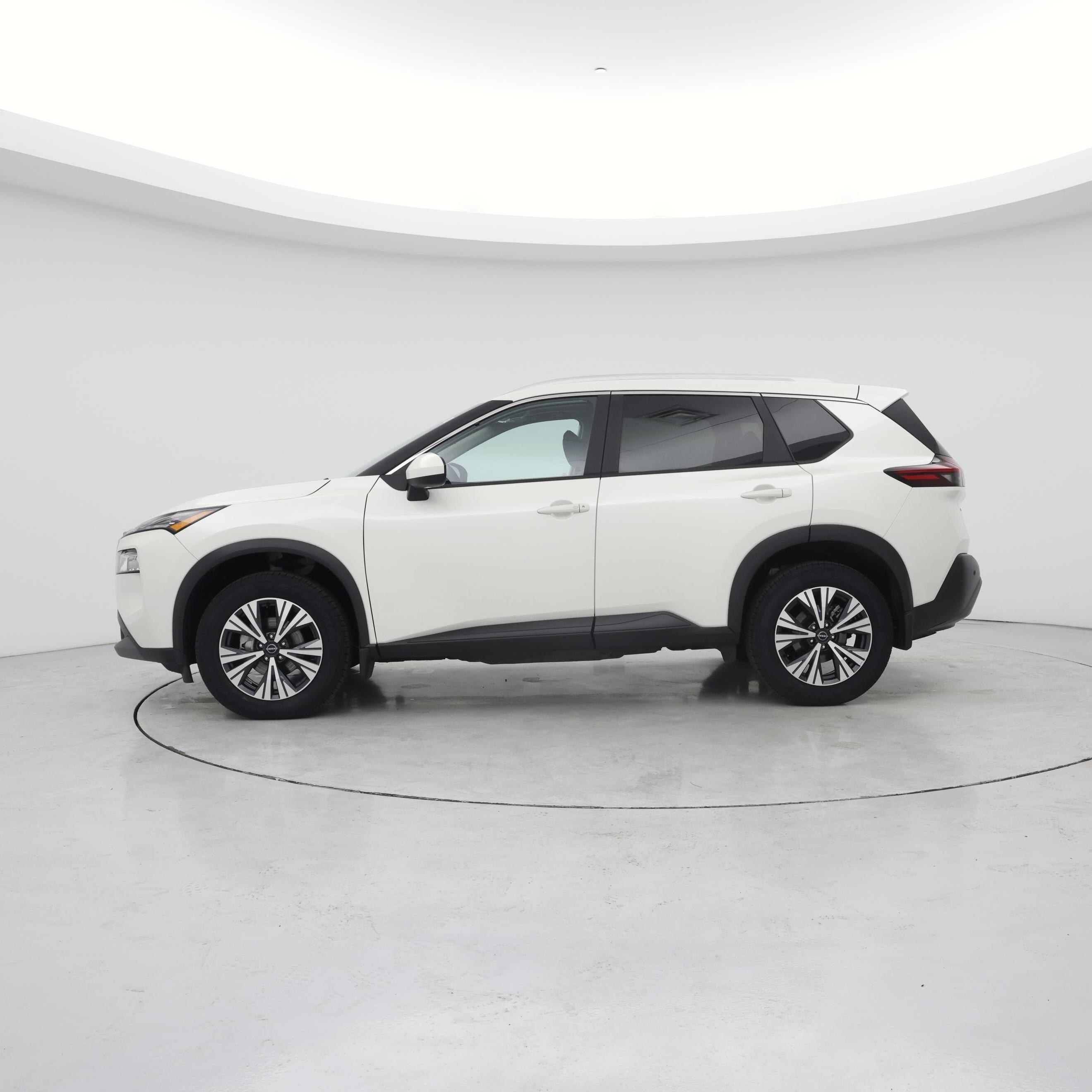 Thumbnail: 2023 Nissan Rogue - 3