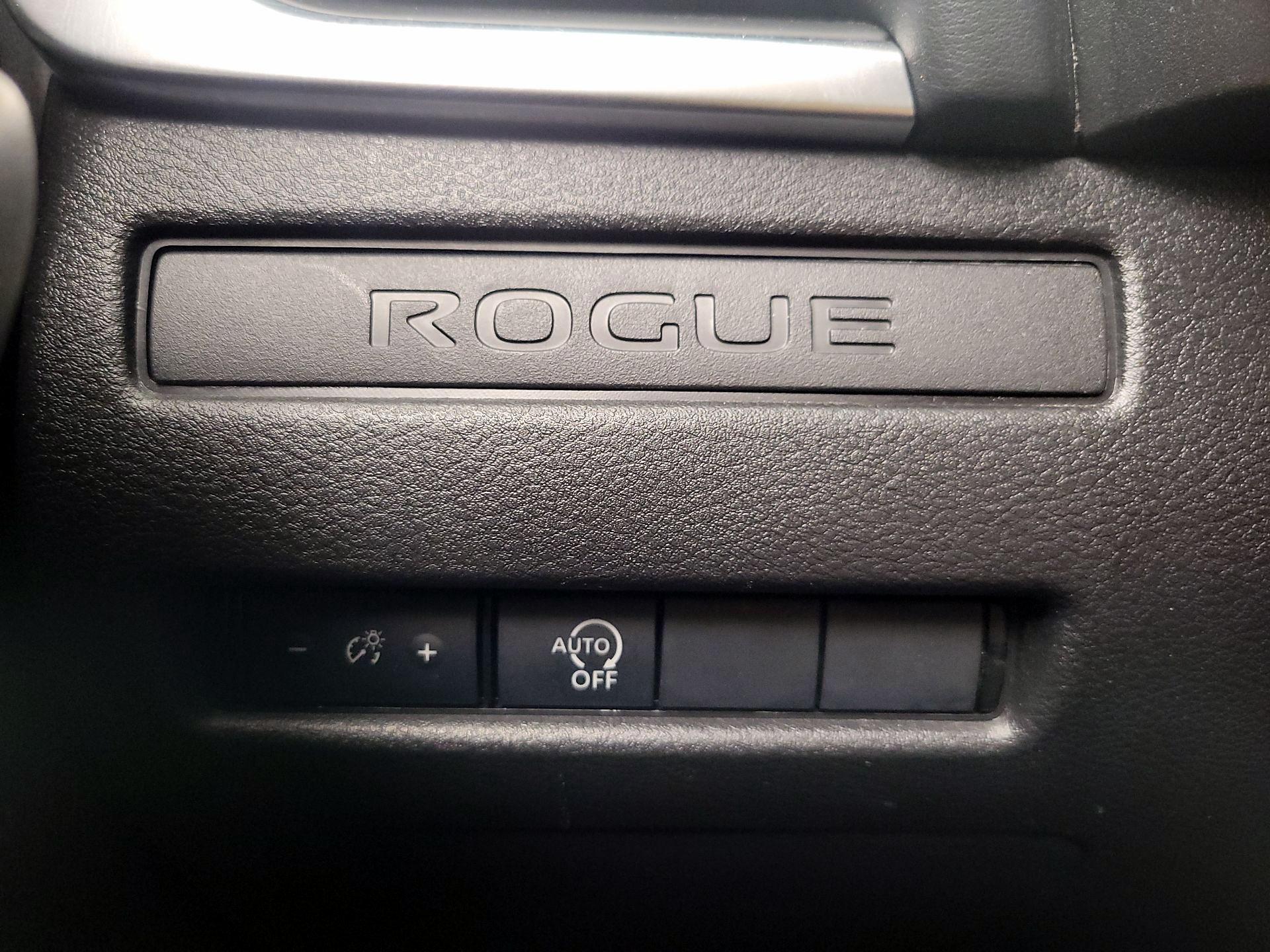 Thumbnail: 2023 Nissan Rogue - 13