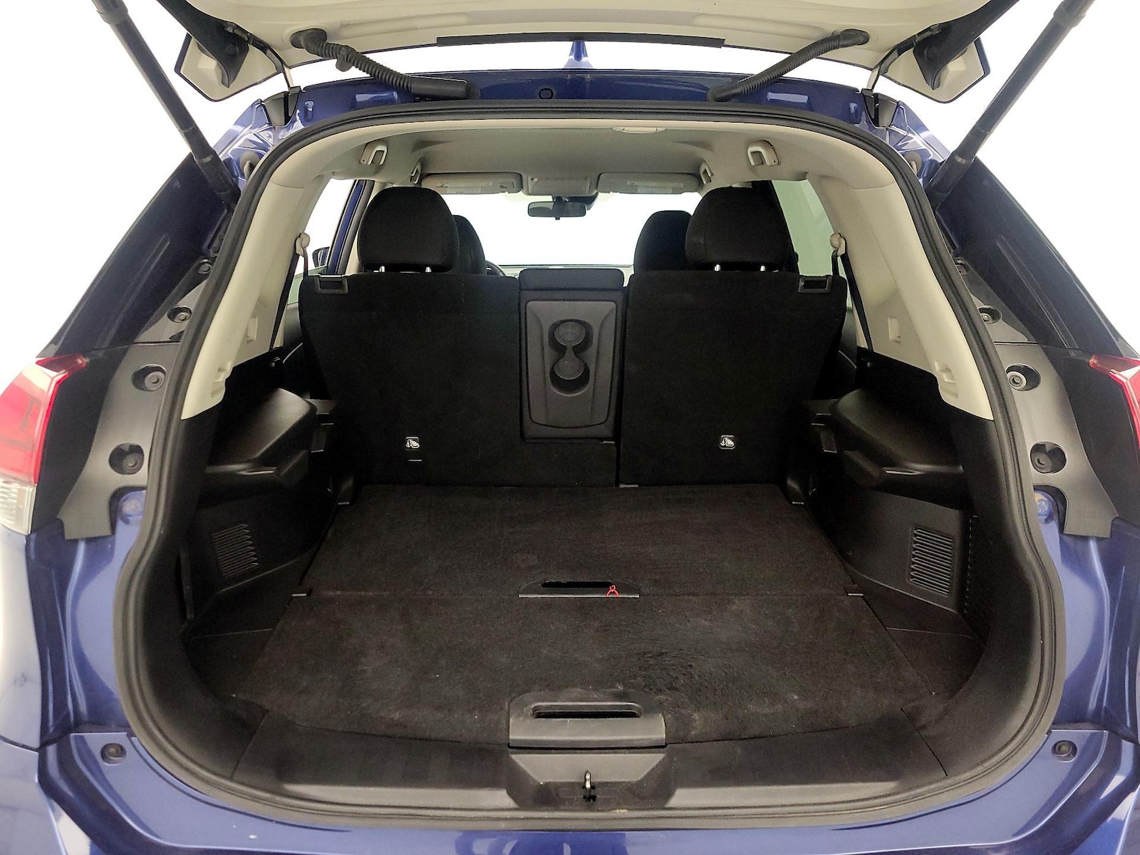 2020 Nissan Rogue SV - Photo 21