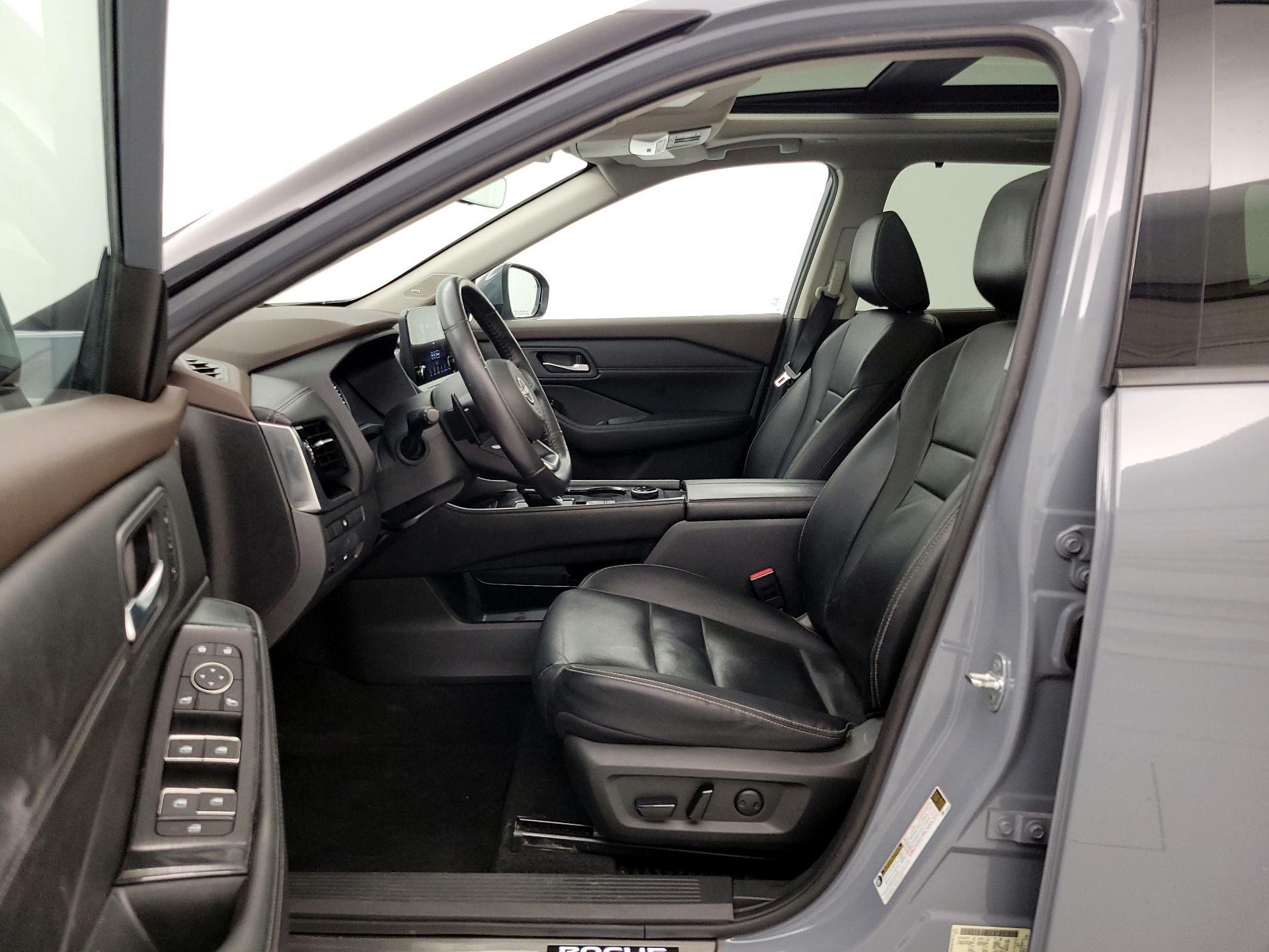 Thumbnail: 2023 Nissan Rogue - 11