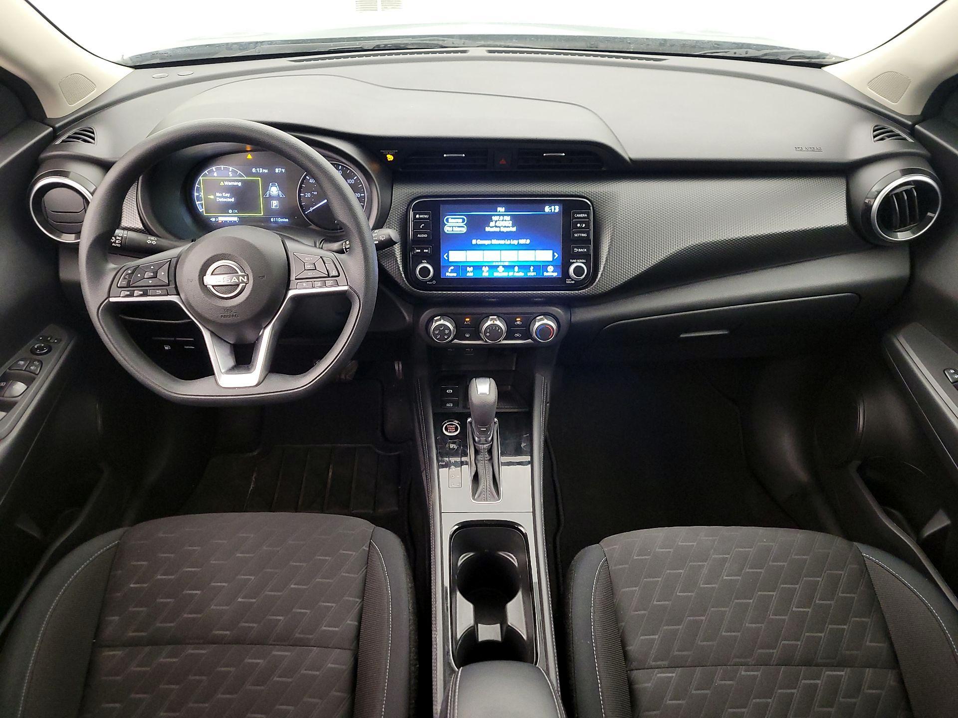 Thumbnail: 2023 Nissan Kicks - 9