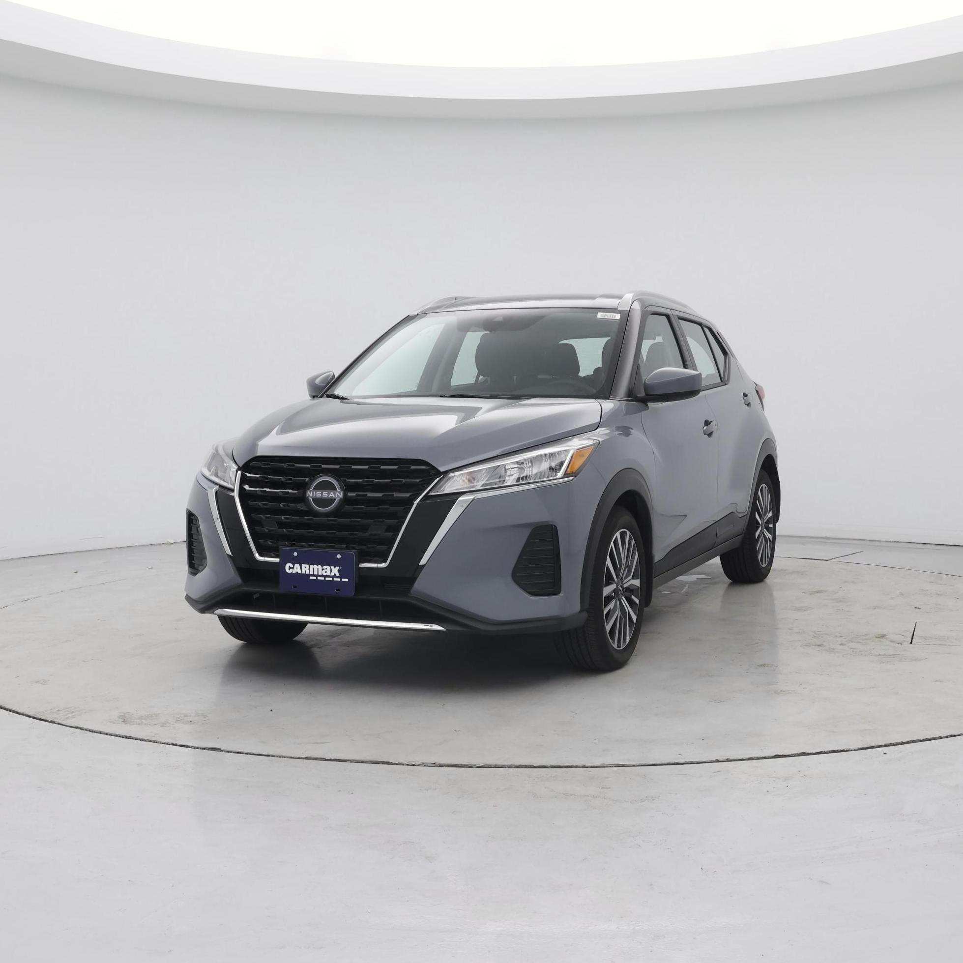Thumbnail: 2023 Nissan Kicks - 4