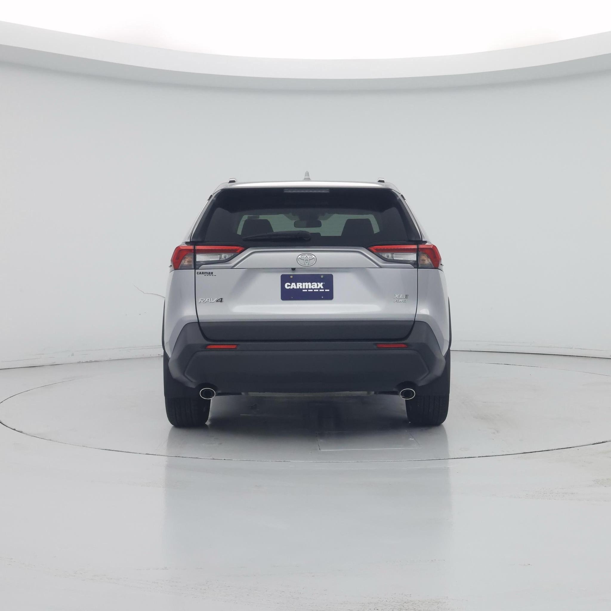 Thumbnail: 2019 Toyota RAV4 - 6