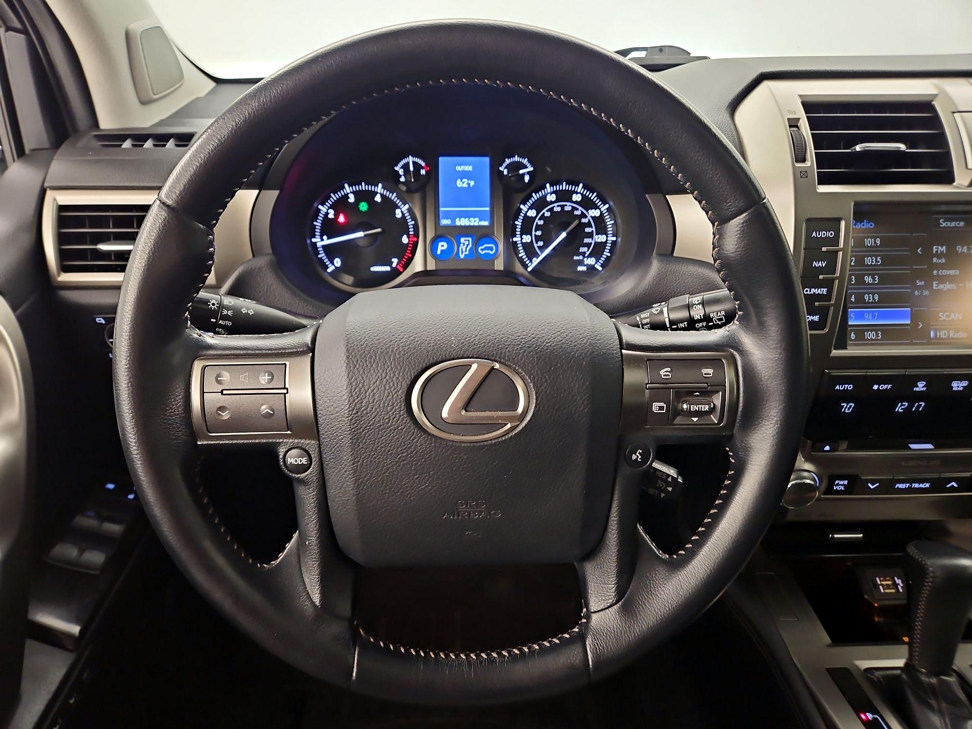 Thumbnail: 2015 Lexus GX - 10