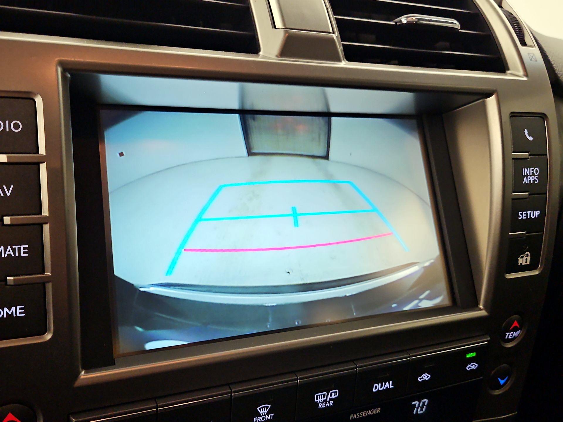Thumbnail: 2015 Lexus GX - 15