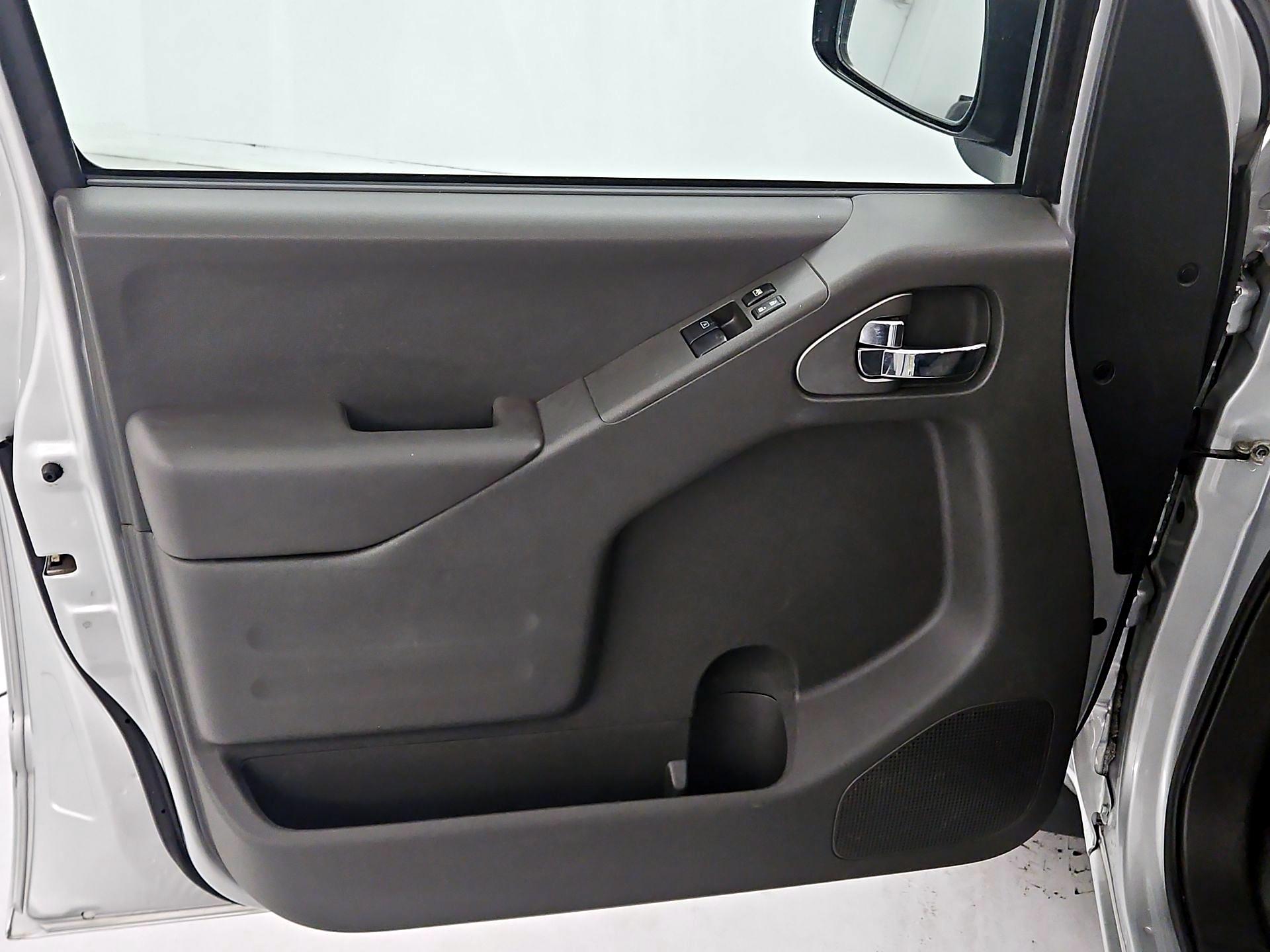 Thumbnail: 2019 Nissan Frontier - 12