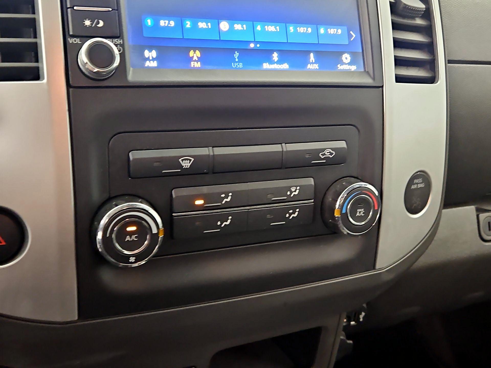Thumbnail: 2019 Nissan Frontier - 16