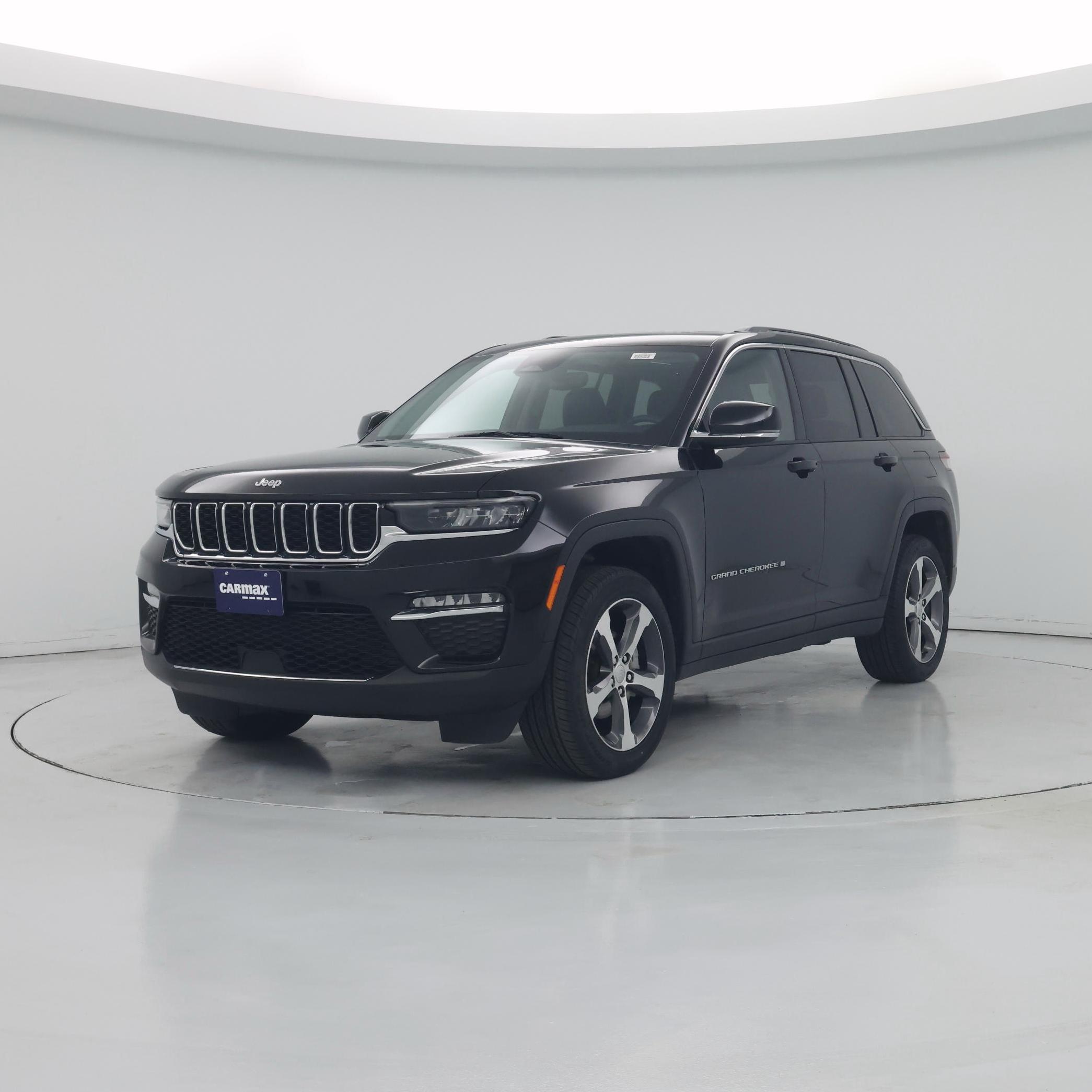 Thumbnail: 2023 Jeep Grand Cherokee - 4