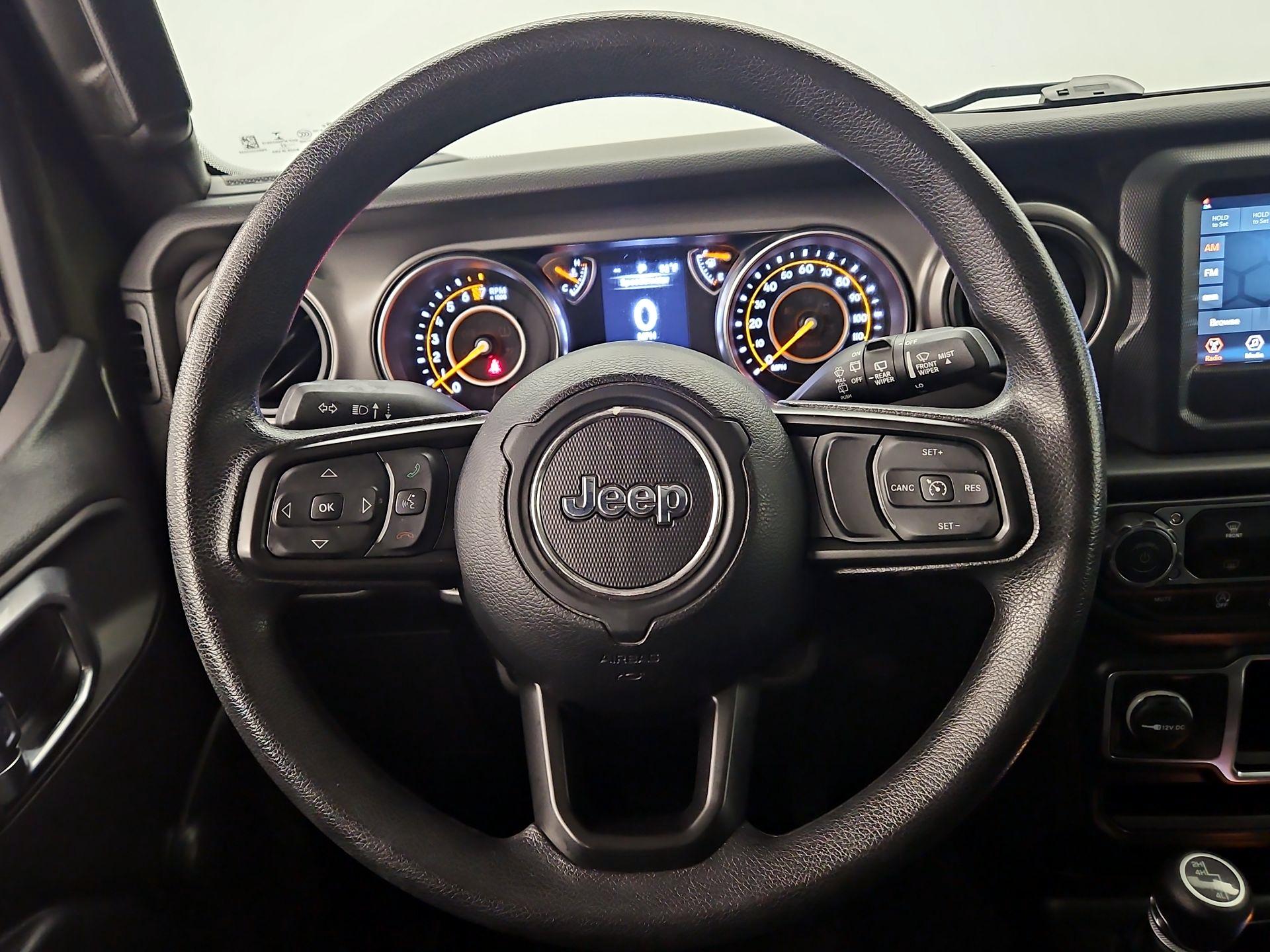 Thumbnail: 2022 Jeep Wrangler - 10