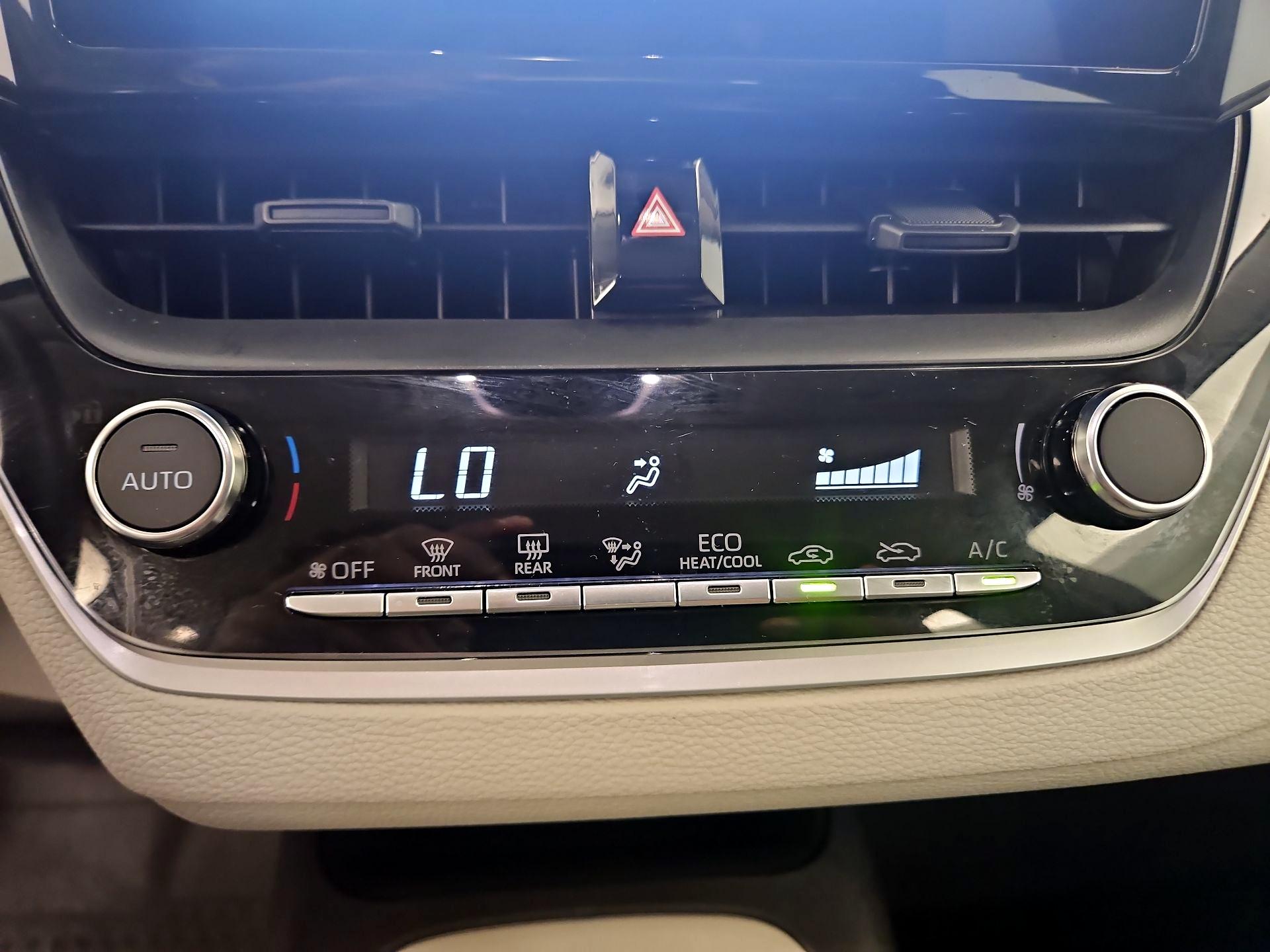 Thumbnail: 2025 Toyota Corolla - 16