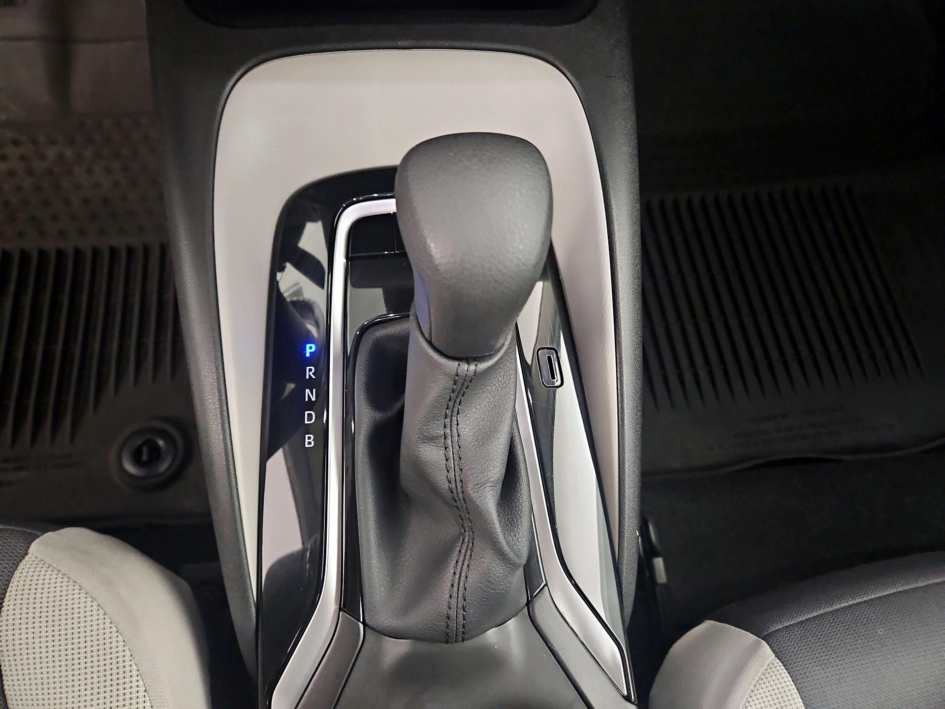 Thumbnail: 2025 Toyota Corolla - 17
