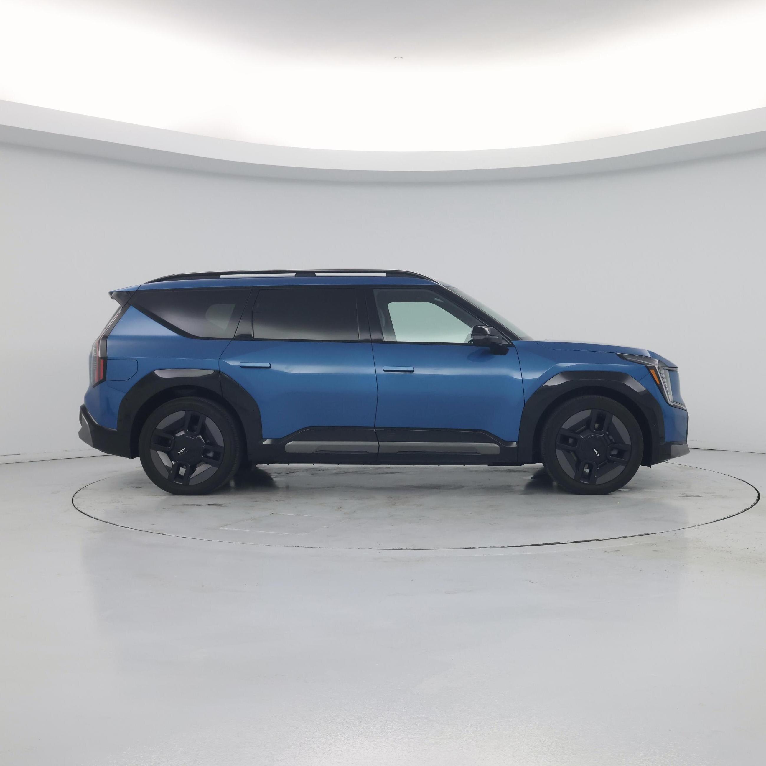 Thumbnail: 2024 Kia EV9 - 7
